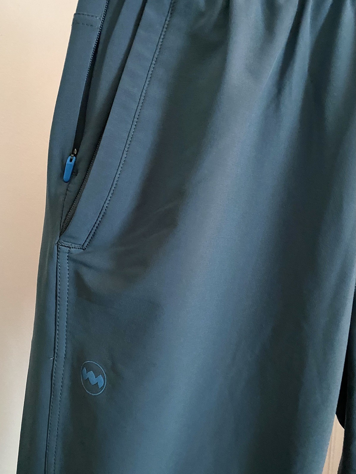Janji Men’s Transit Tech Pants – Men’s Small, Blue-ish Grey Performance Joggers