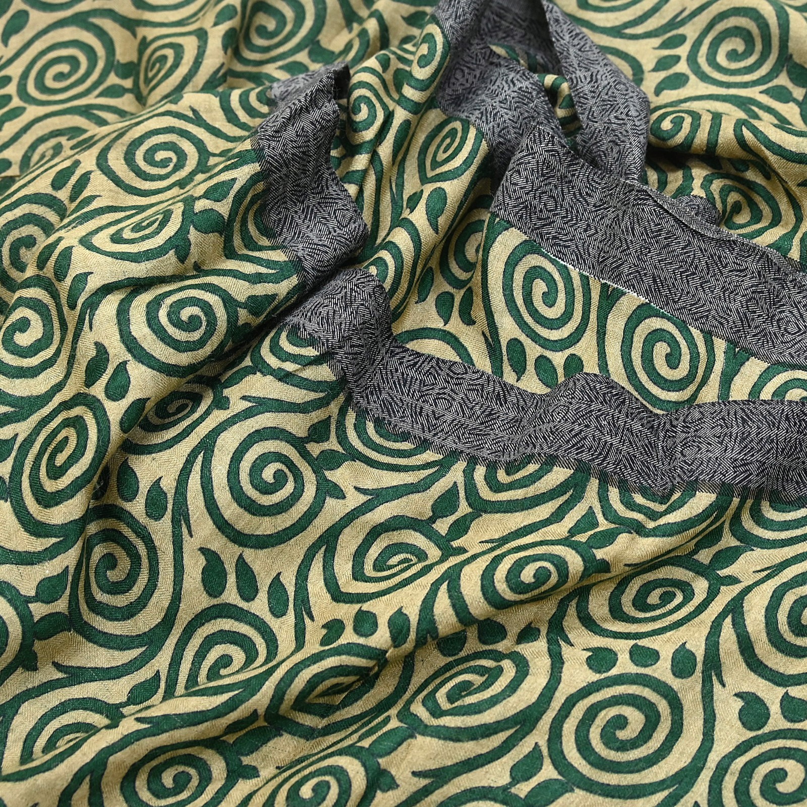 Vintage Beige Green Wool Saree Indian Pure Wool Floral Woven Fabric 6 Yard Soft