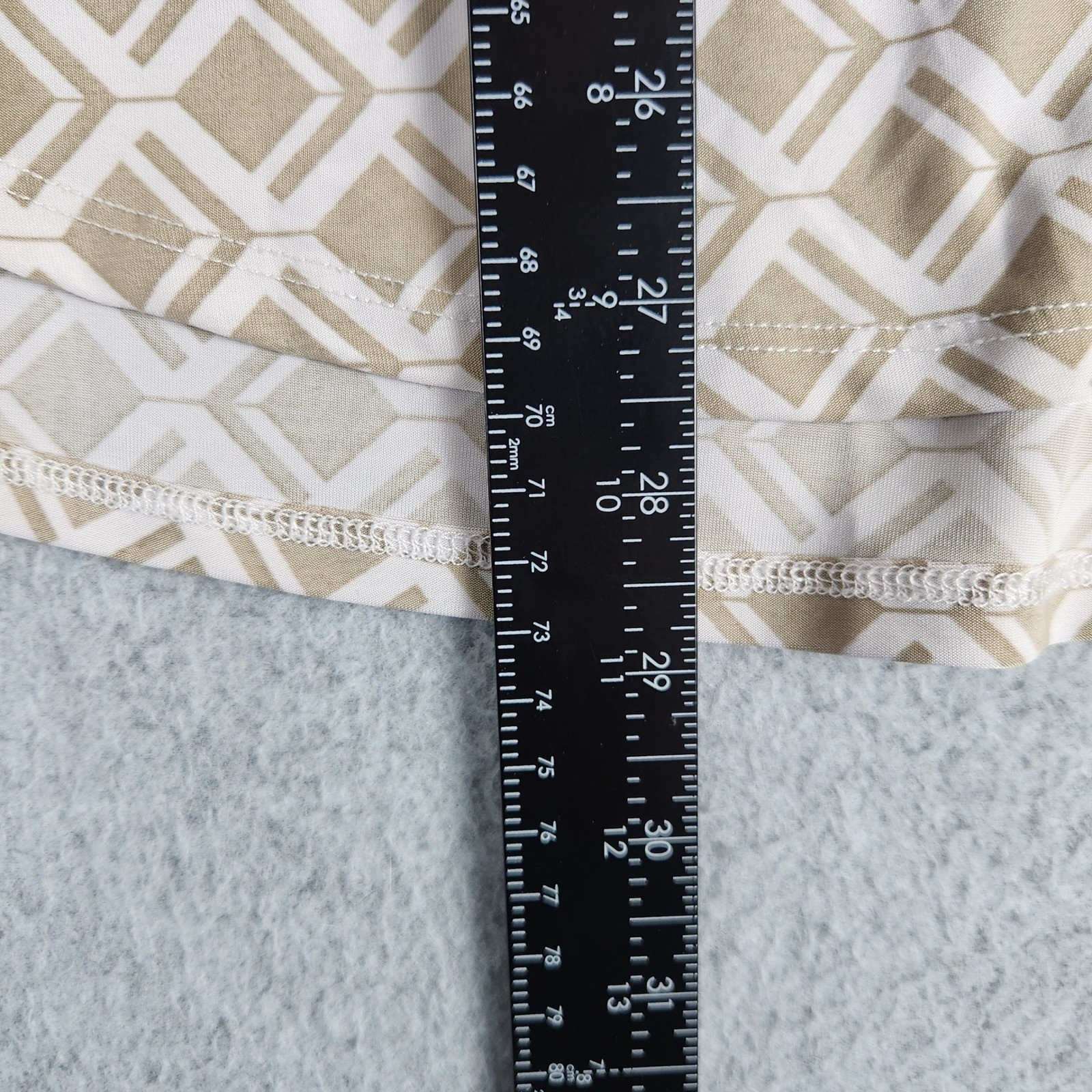 Cocomo Blouse Top Womens XL Tan White Geometric Roll Tab Sleeve Pleated Relaxed