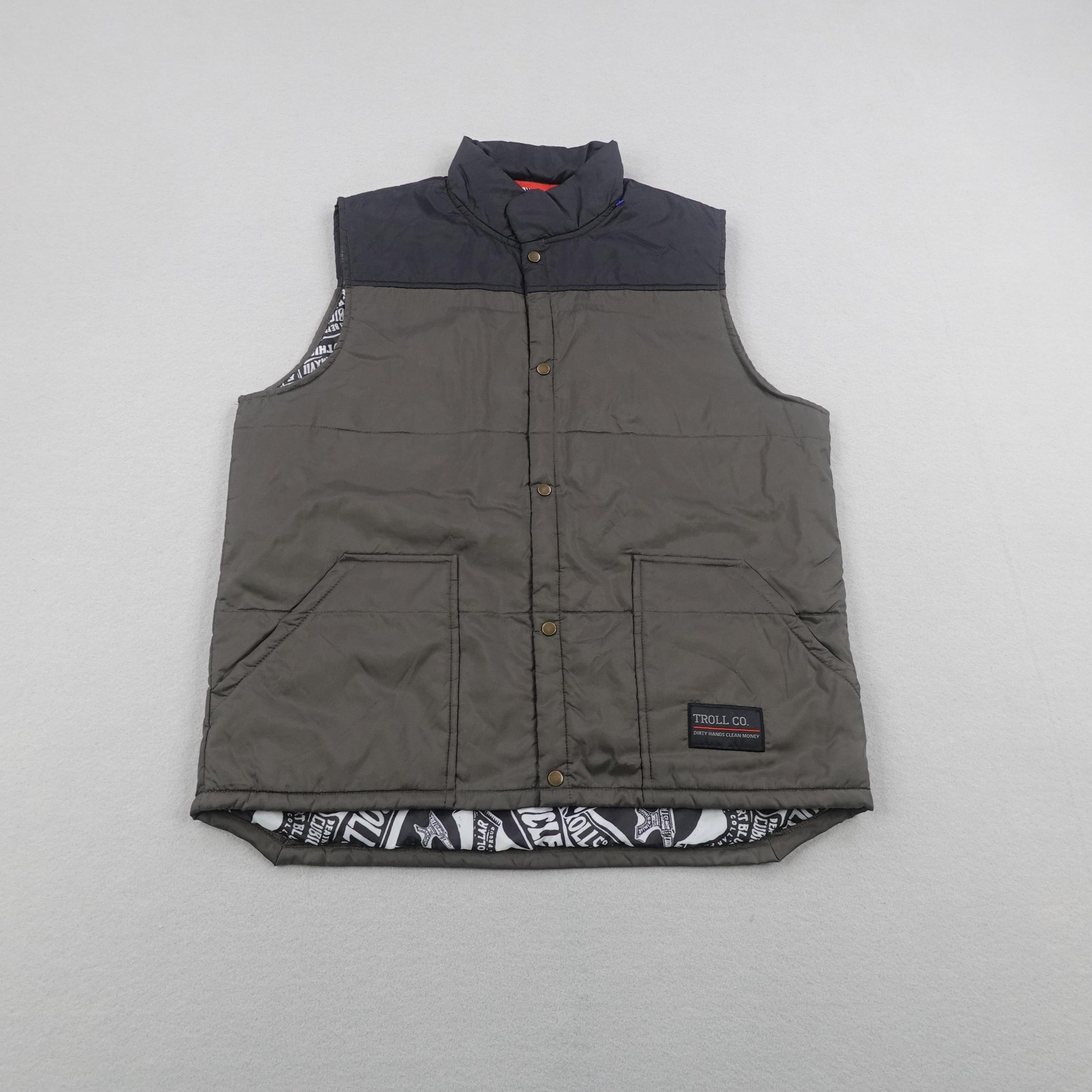 TROLL CO Vest Mens Medium Gray Redford Quilted Windbreaker Insulated Lightweight