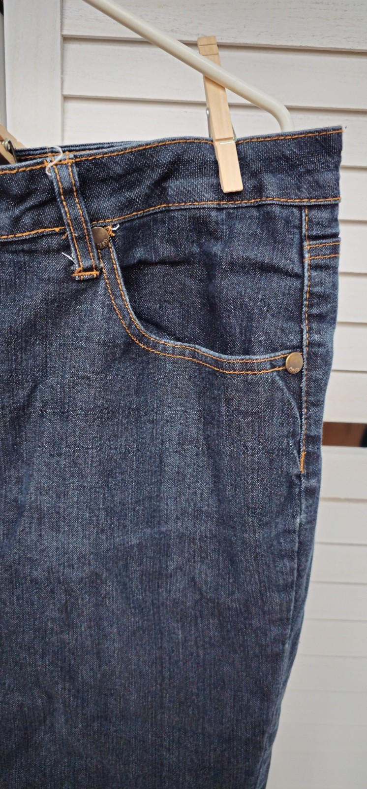 Arizona Women’s Junior Size 15 Stretch Blue Jeans… Excellent condition (P004)