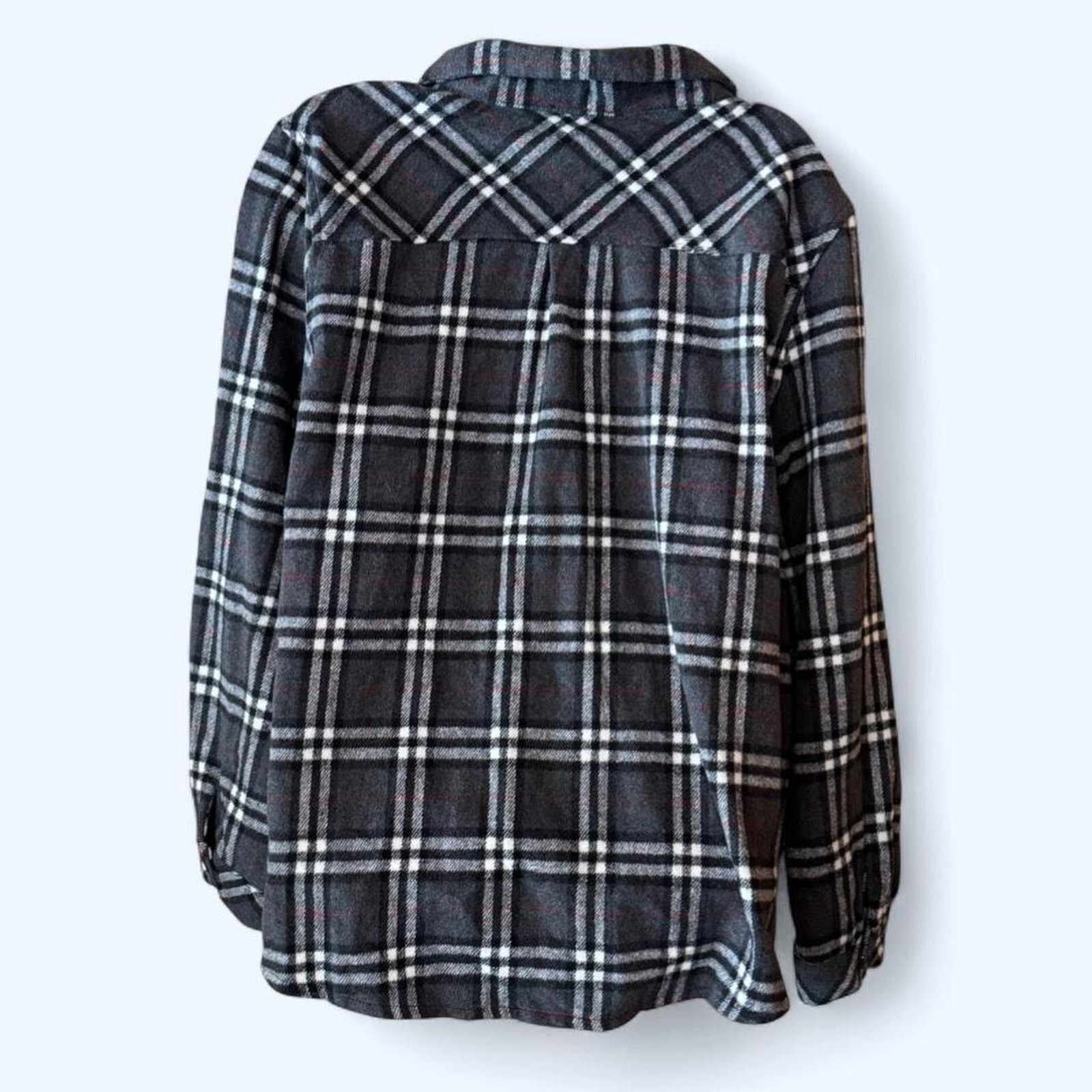 Grey white plaid flannel size 2XL 1 Clique