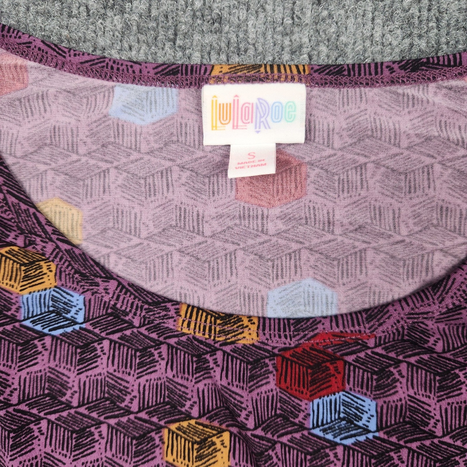 LuLaRoe Irma Tunic Top Womens Small Purple Geometric Cube Print High Low NWT