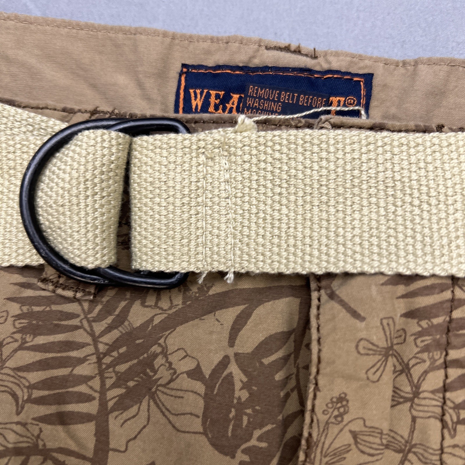 NEW- Wear First Palm Tree Hawaiian Brown Cargo Shorts with Belt Size 40