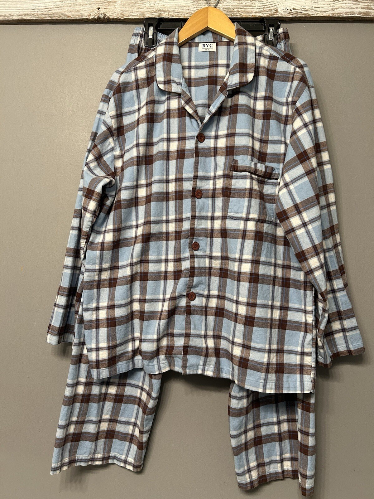 B Y C Blue Plaid Flannel Button Front Pajama Set Size XL Soft Comfy Relax