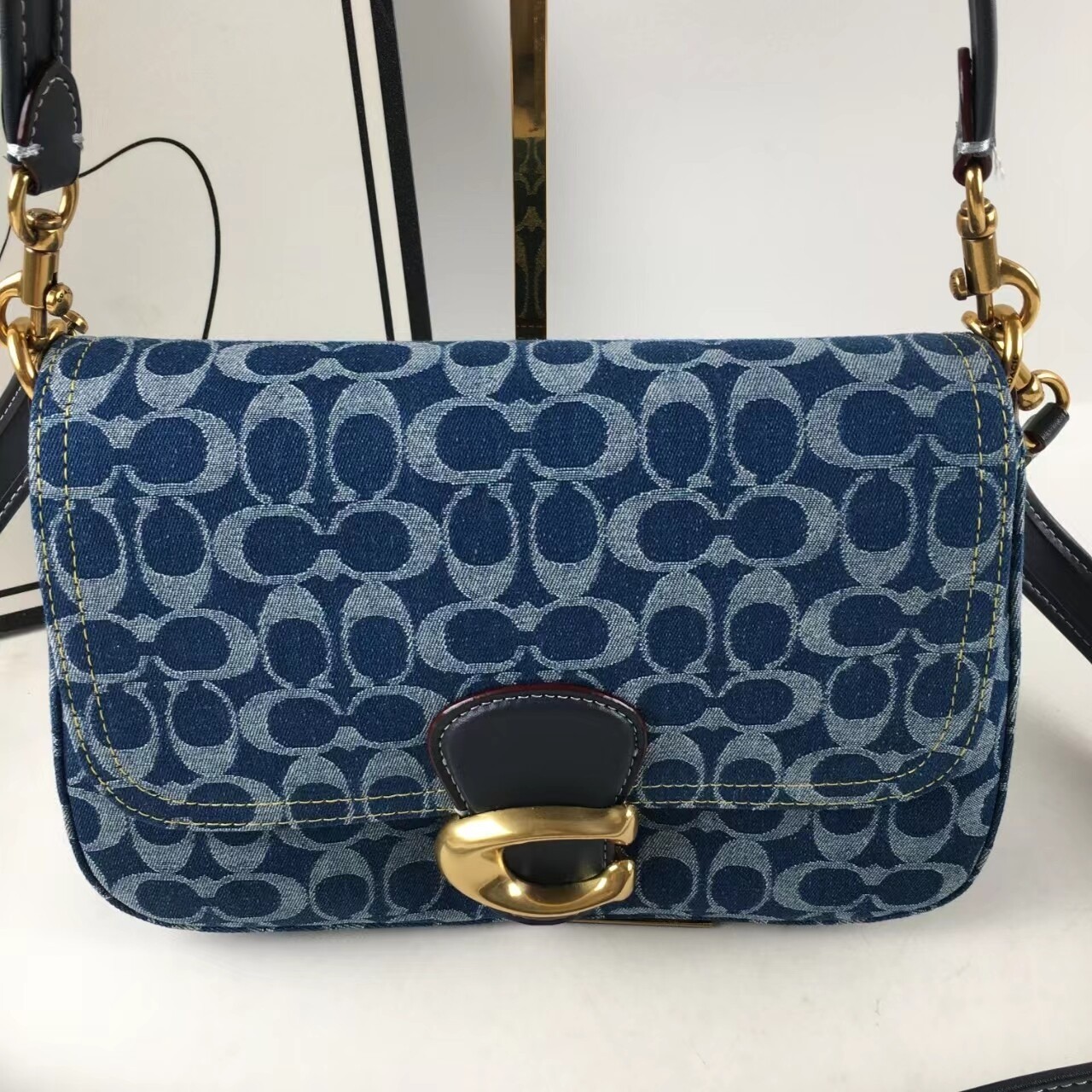Model Number CA105 Soft Tabby Shoulder Signature Denim Leather Blue Outlet