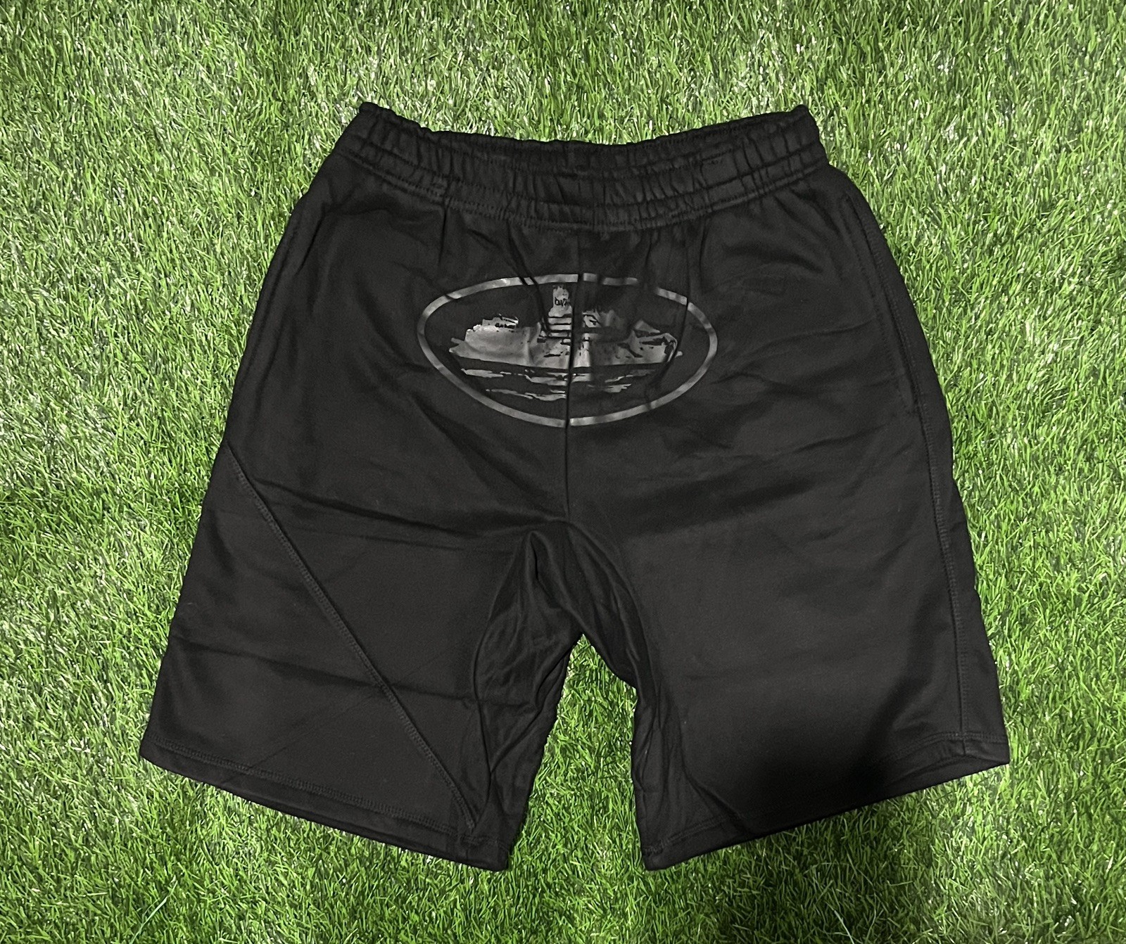 Men’s Black on Black Corteiz Shorts Size Small Brand New