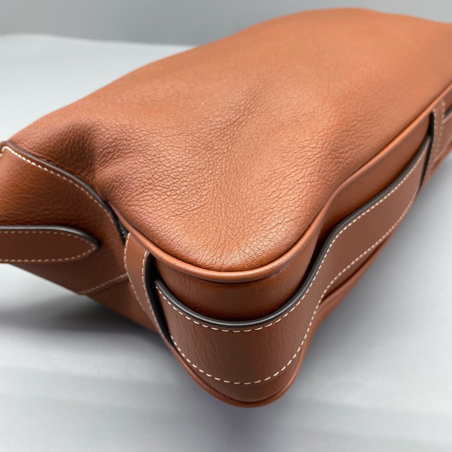 Celine Pre-Owned Authentic Underarm Bag Caramel 35*20*6cm