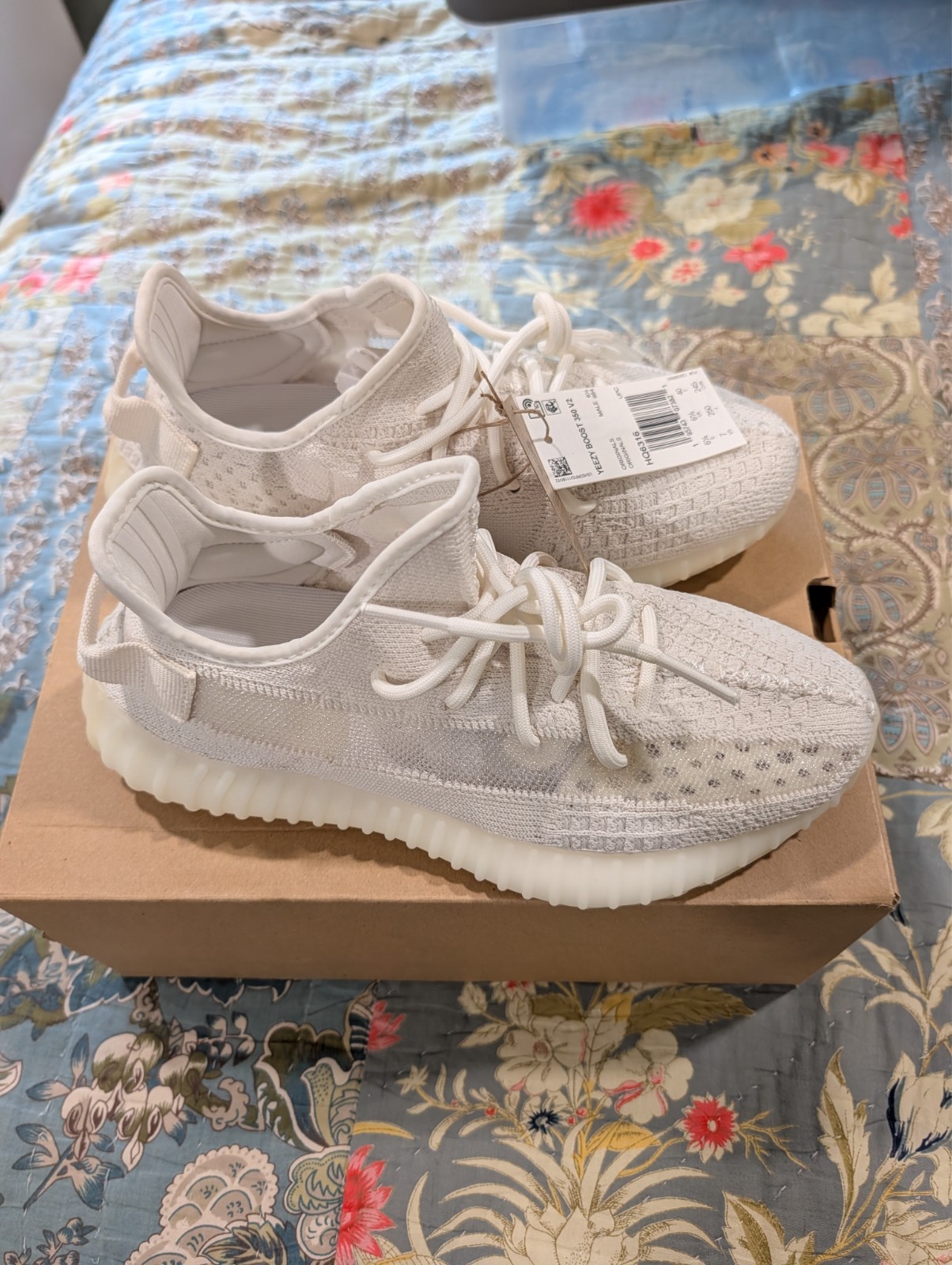 Adidas Yeezy Boost 350 V2- Bone, Men’s size 7