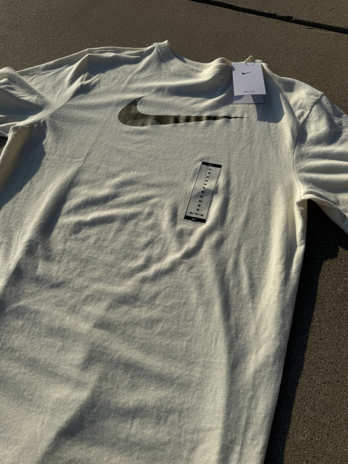 Nike Men’s T-Shirt Athletic Logo Swoosh Printed Active Short Sleeve Tee