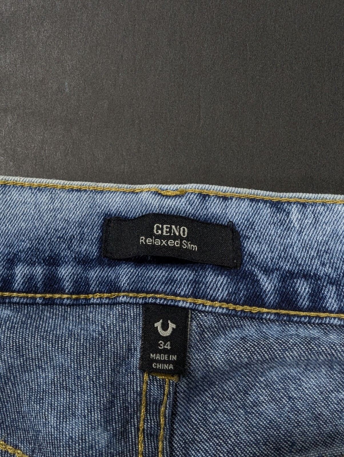$159 True Religion Men`s Geno Relaxed Slim Jeans Men`s Size 36×32 38×32