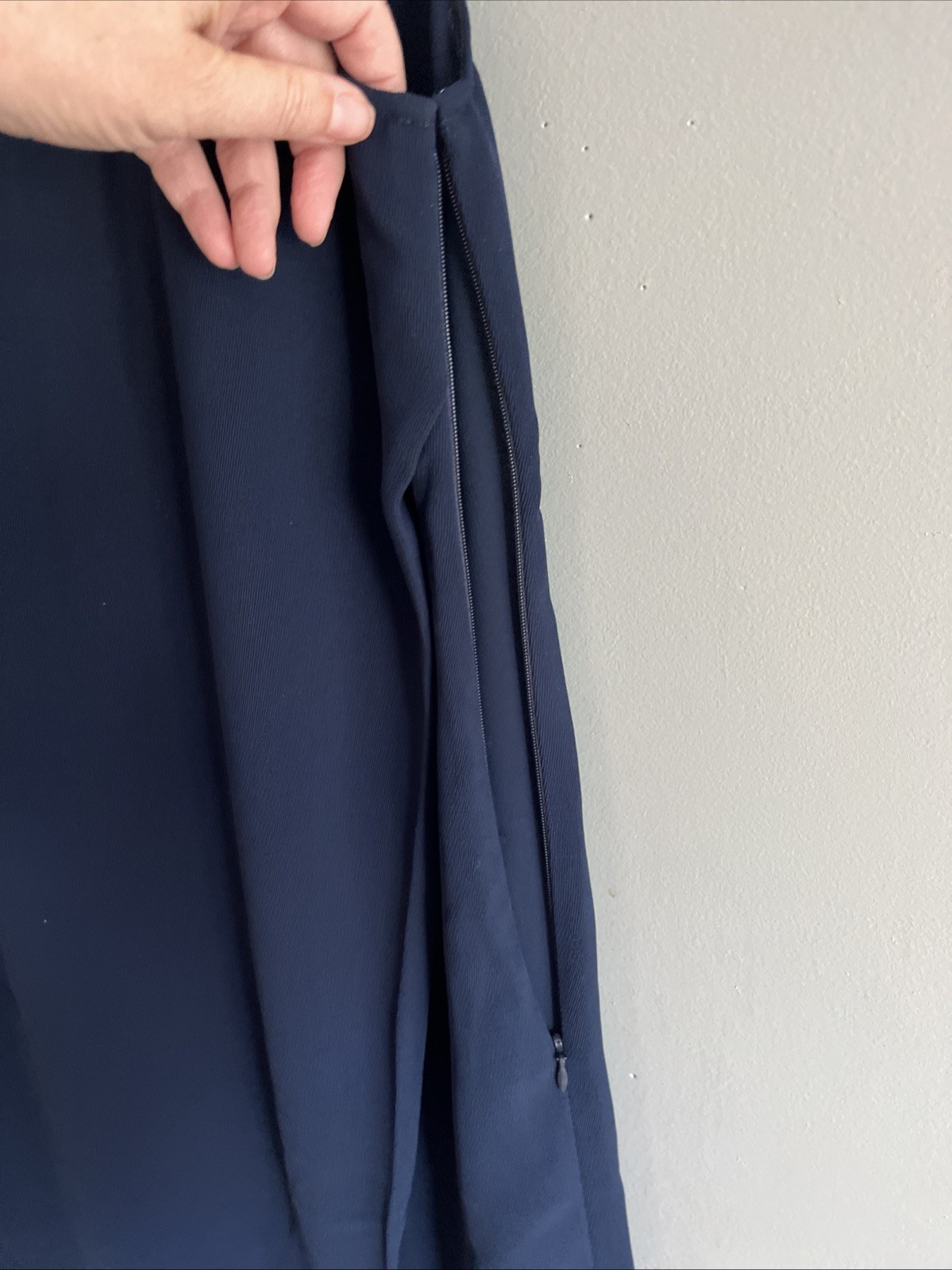J. Crew Navy Sleeveless Dress Size 8 V-Neck Perfect For Any Season