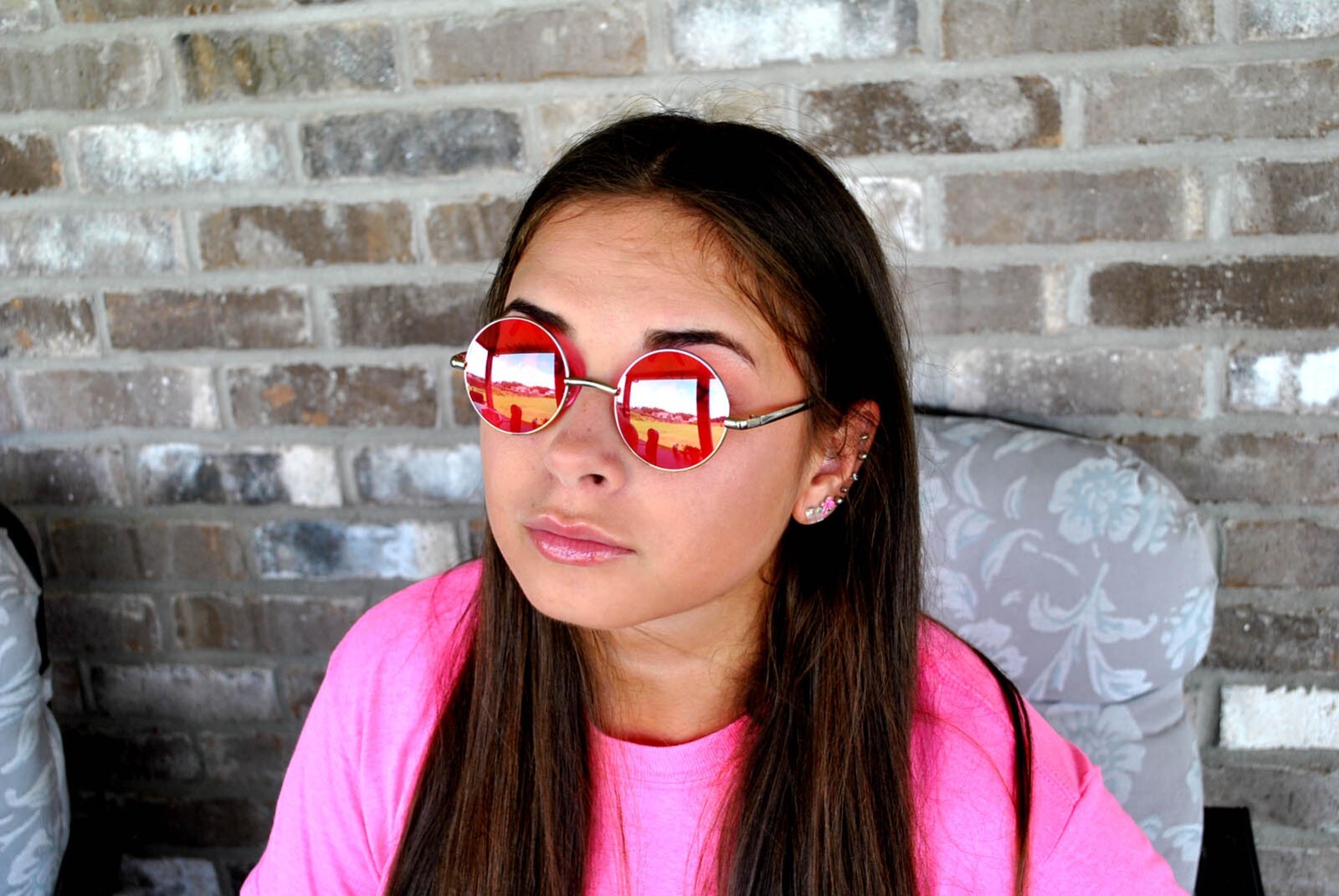 ROUND SUNGLASSES RED SMALL LENS 43 mm SILVER METAL FRAME ONE PAIR FOR HALLOWEEN