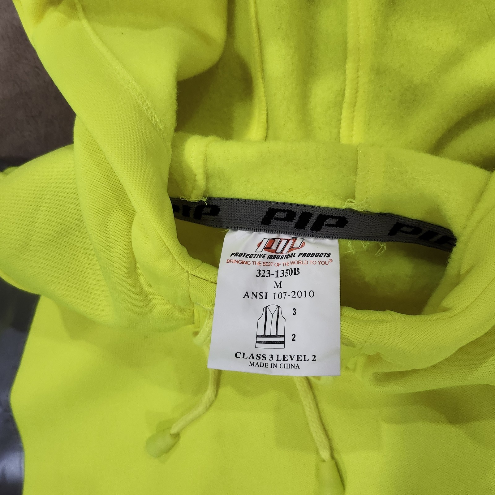 PIP HIGH VISIBILITY Lime Class 3 Pullover Safety Sweatshirt Hoodie Jacket Size M