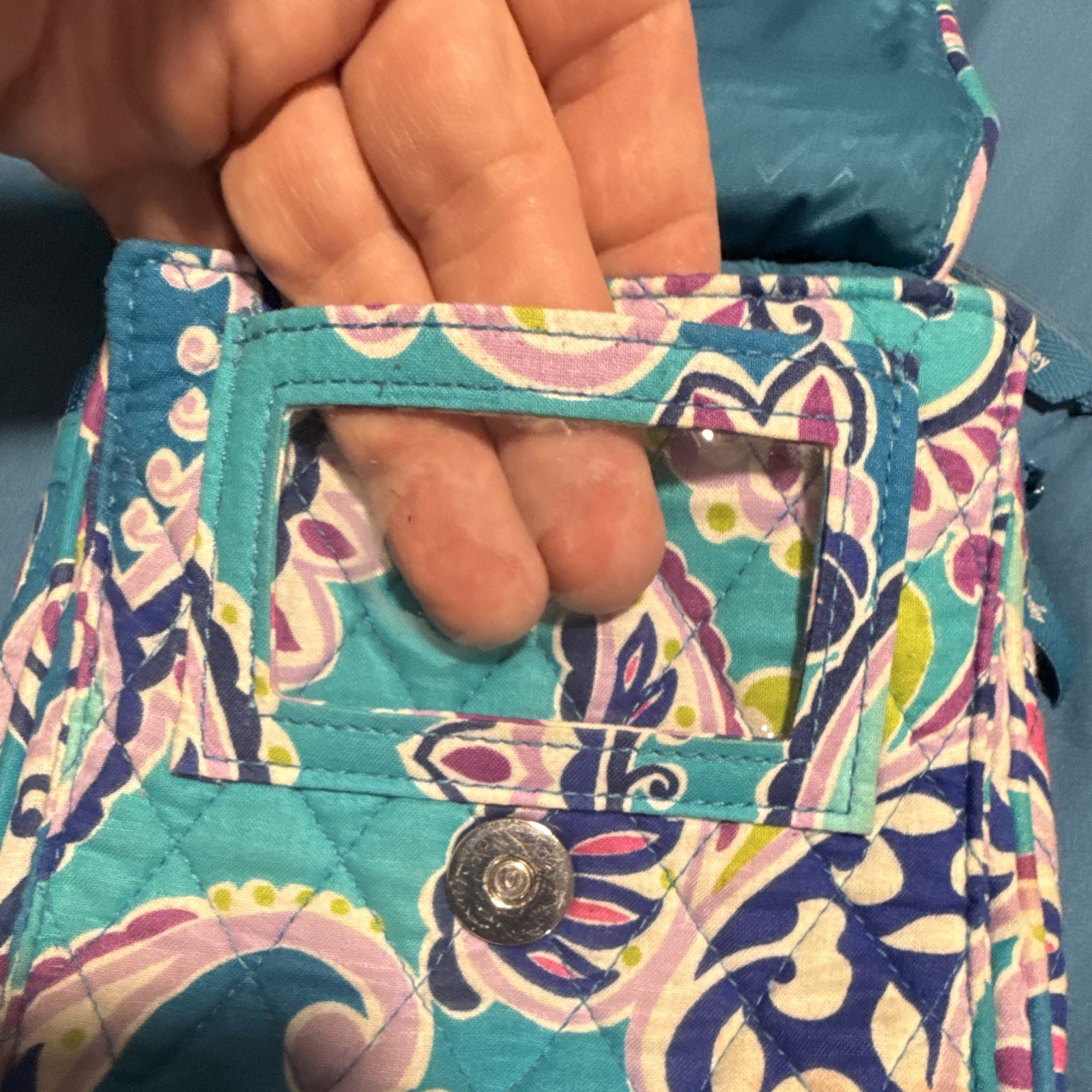 Vera Bradley Paisley Teal Multicolor Crossbody Bag Zip & Magnetic, Pockets