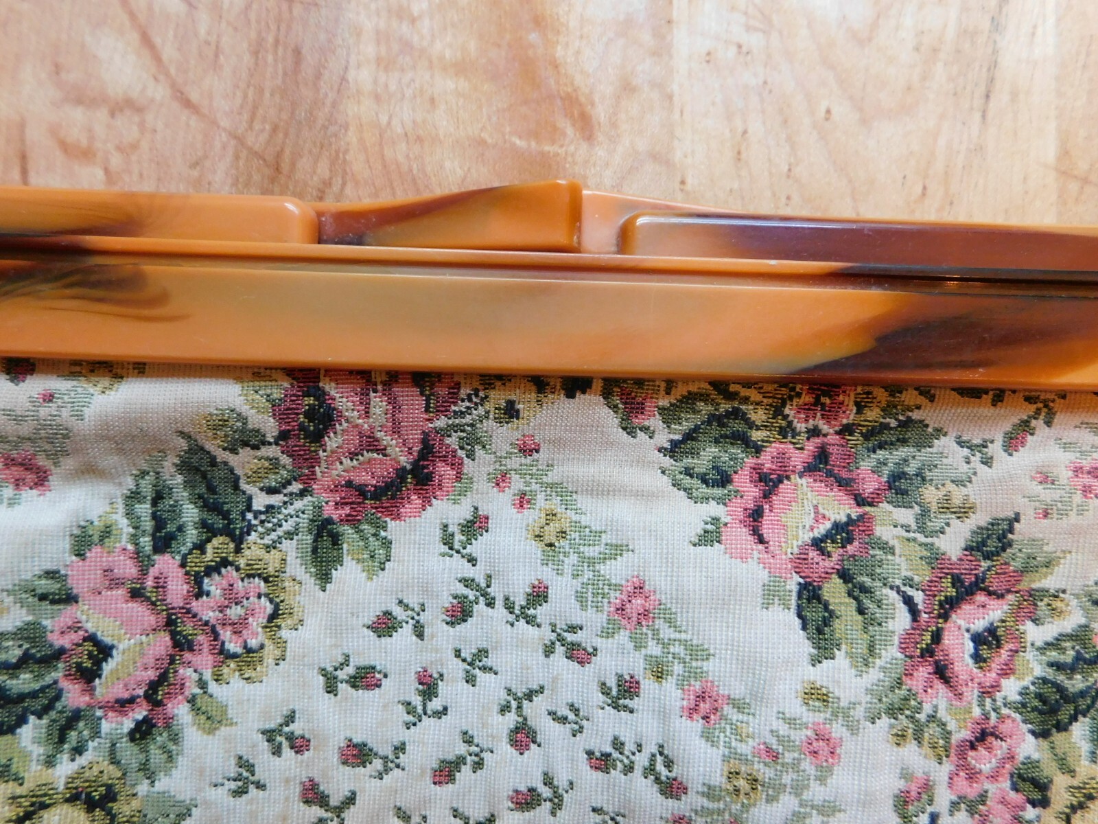 Vintage Floral Fabric & Plastic Clutch Handbag Purse