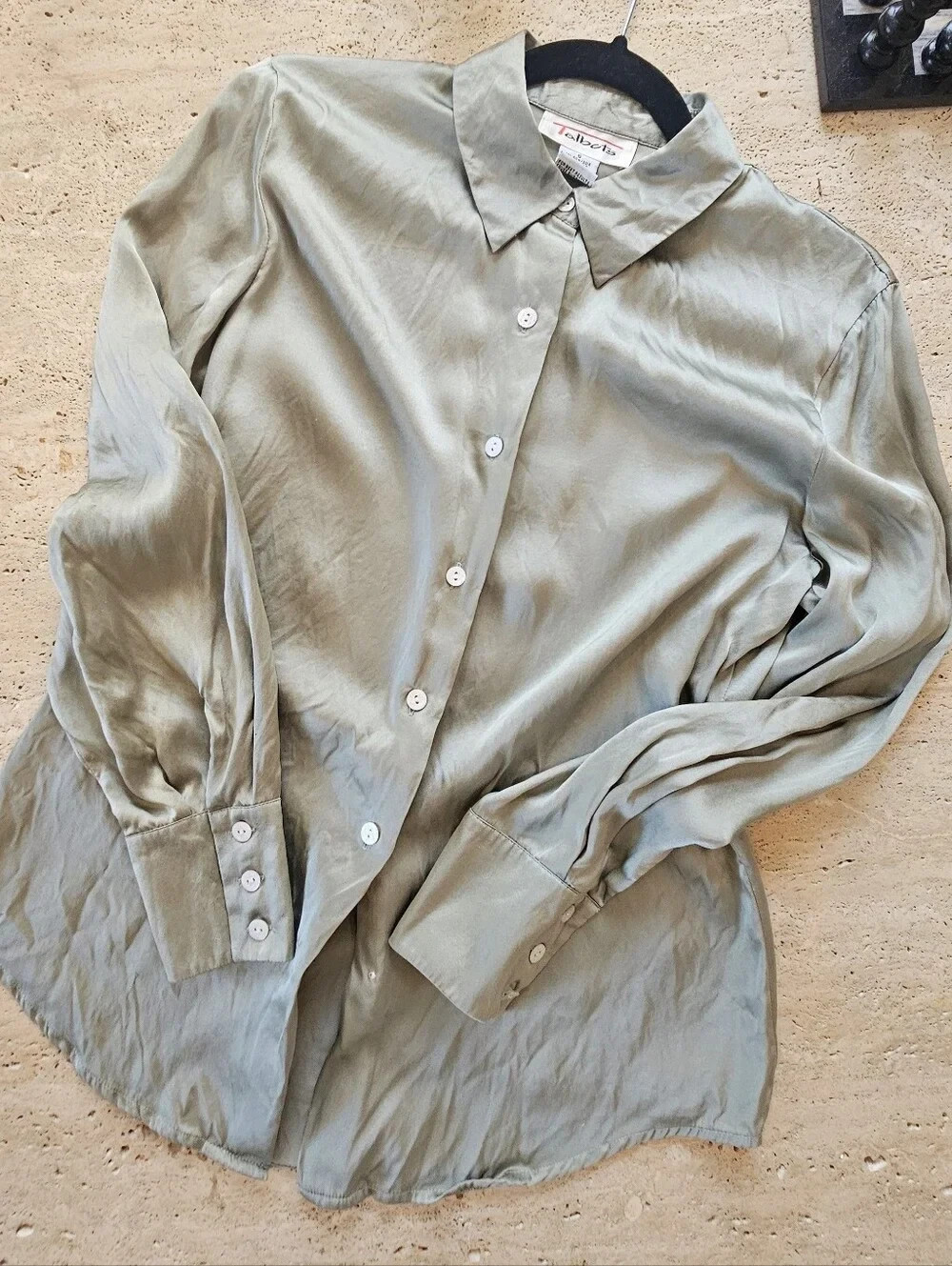 Talbots 100% Silk Blouse Button Down Shirt, Light Sage Green, Size 6