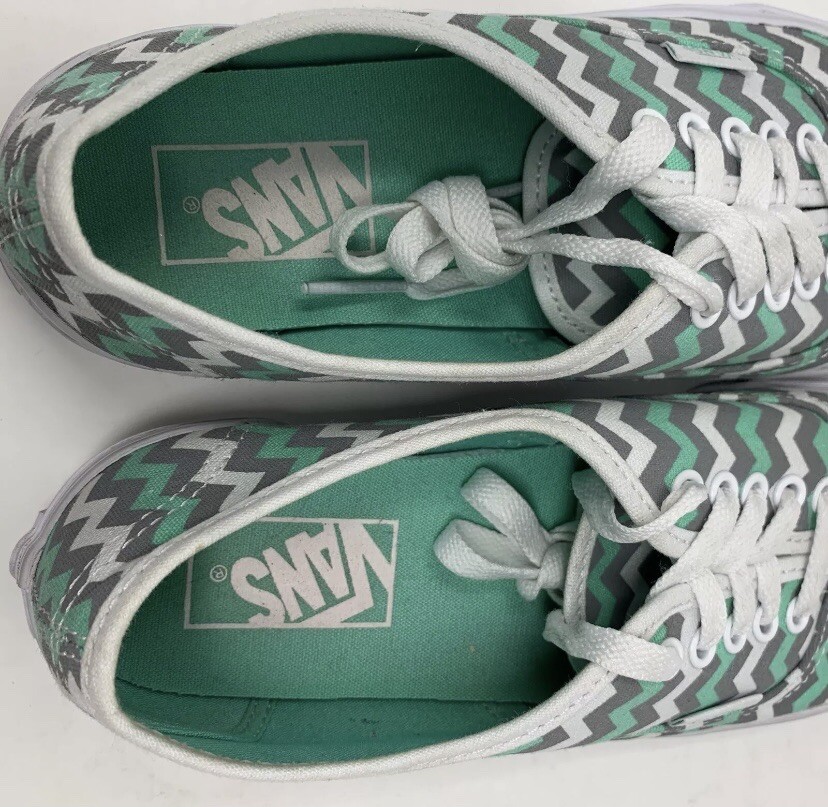 $70 Vans Off the Wall Chevron Green & Grey Shoes Men 6.5 Women 8 Sneakers