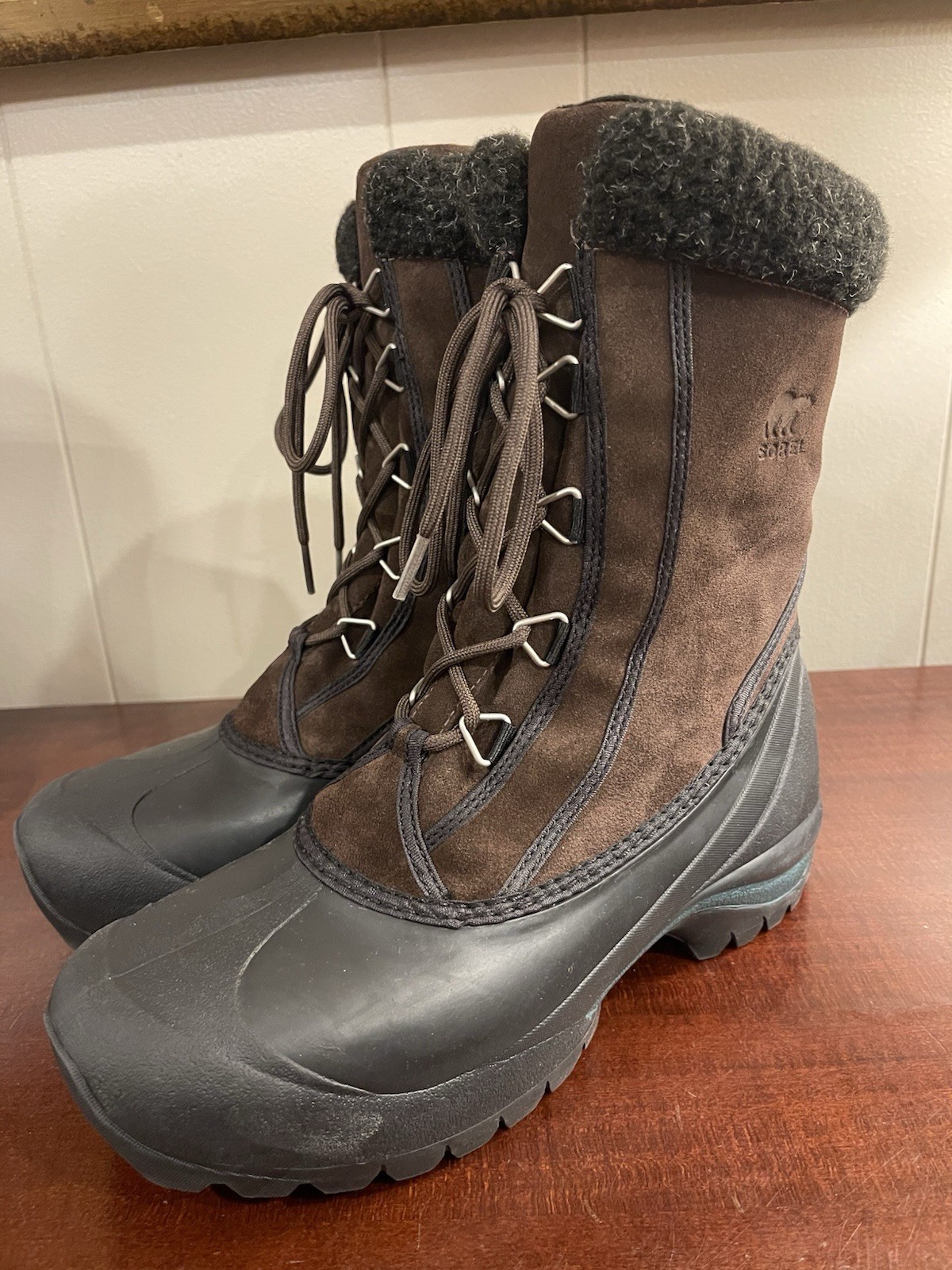 Sorel Thinsulate Women’s Size 9 Brown Suede Fleece Lining Snow Boots NL1579-248