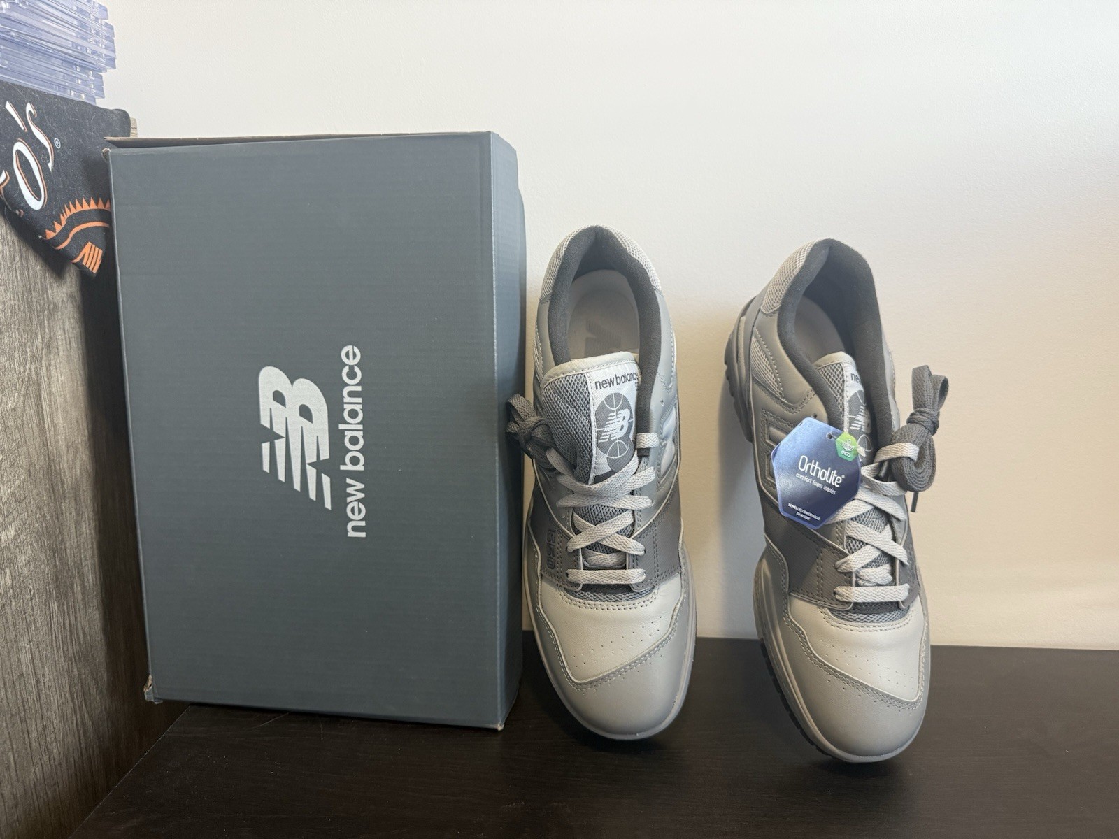 New Balance 550 Low Gray/White Colorblock Lace-Up Sneaker BB550UTG