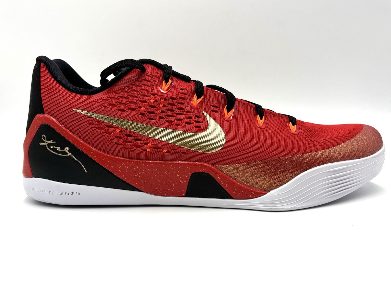 Nike Kobe IX EM Protro China University Red Metallic Gold IH1400-600 SIze 16