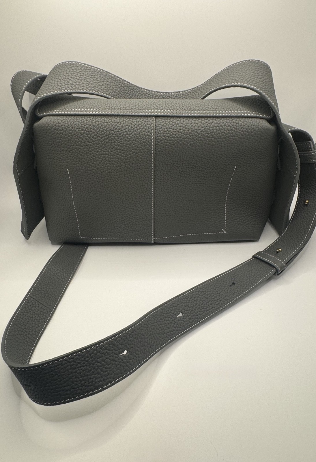 Songmont Ear Eave Bag, Cowhide Commuter Messenger Bag