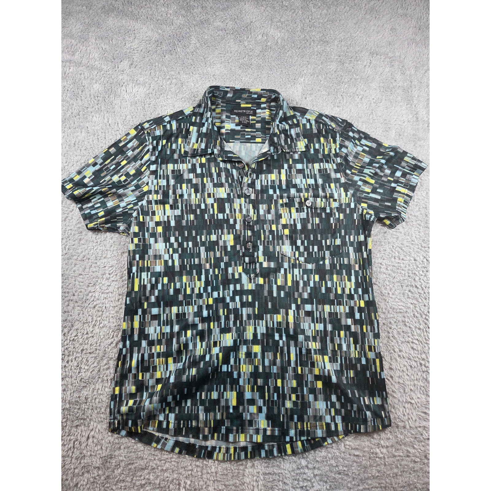 Kenneth Cole New York Mens Large Geometric Digital Print Mesh Shirt Short Sleeve