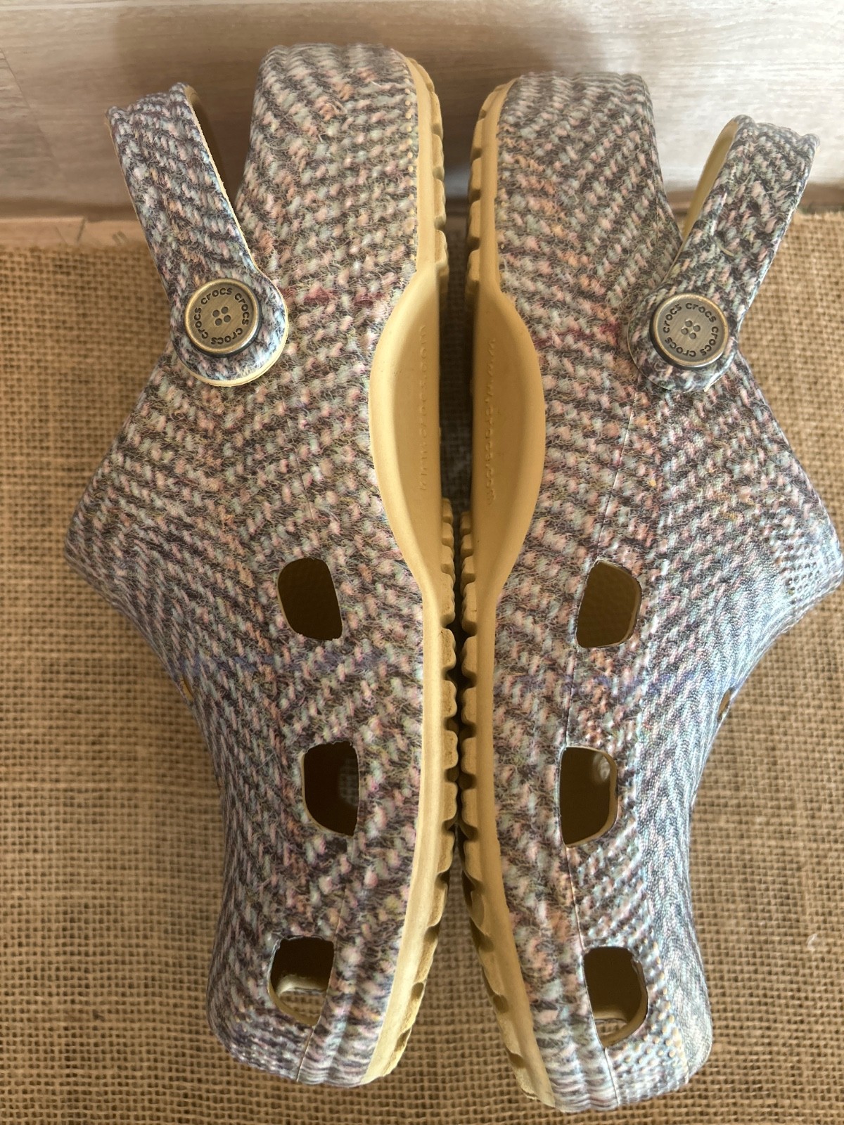 Crocs Classic Wheat Tweed Clog Slip -on Sandals Shoes US Size M6/W8