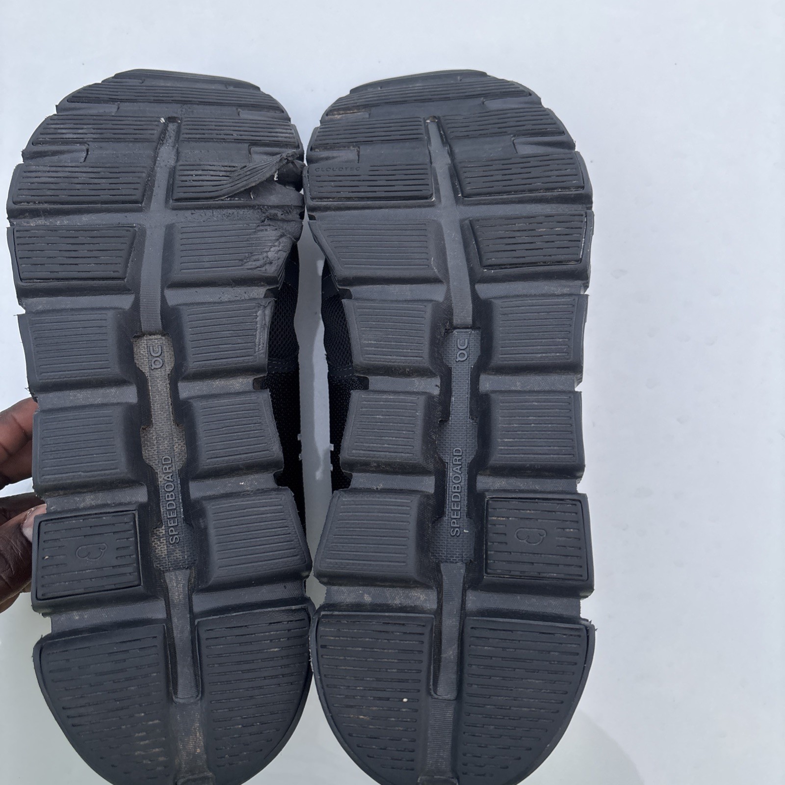 OnClouds Swiss Engineering Men’s US 12&11.5 K Black ( Broke By Washing Machine)