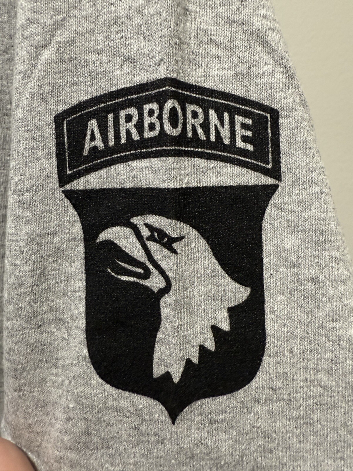 United States Army “101st AIRBORN PROUD PARENT” Gray T Shirt Tee – Sz XXL