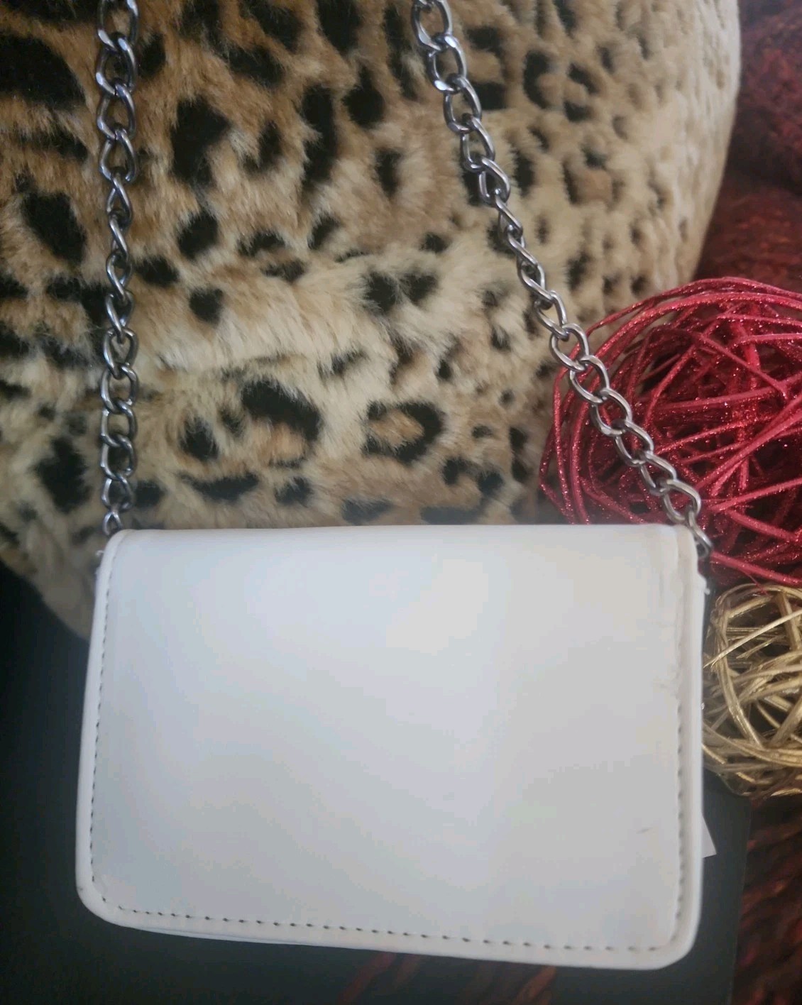NEW Ed Hardy Love Red Hearts Micro Crossbody White Bag Coins Pouch $35 NWT Rare!