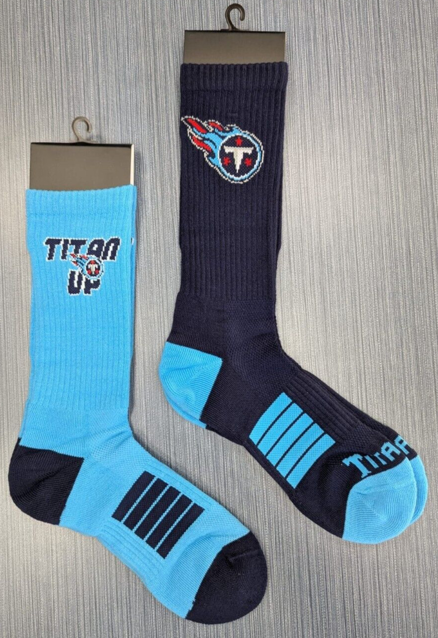 2 Pair x Tennessee Titans Strideline Socks 1 Pair Each Color As Shown M/L 8-12