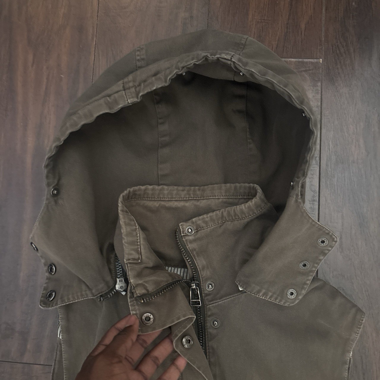 Zenana Outfitters Green Hooded Utility Vest L Full Zip Nylon Mid-Length Pockets