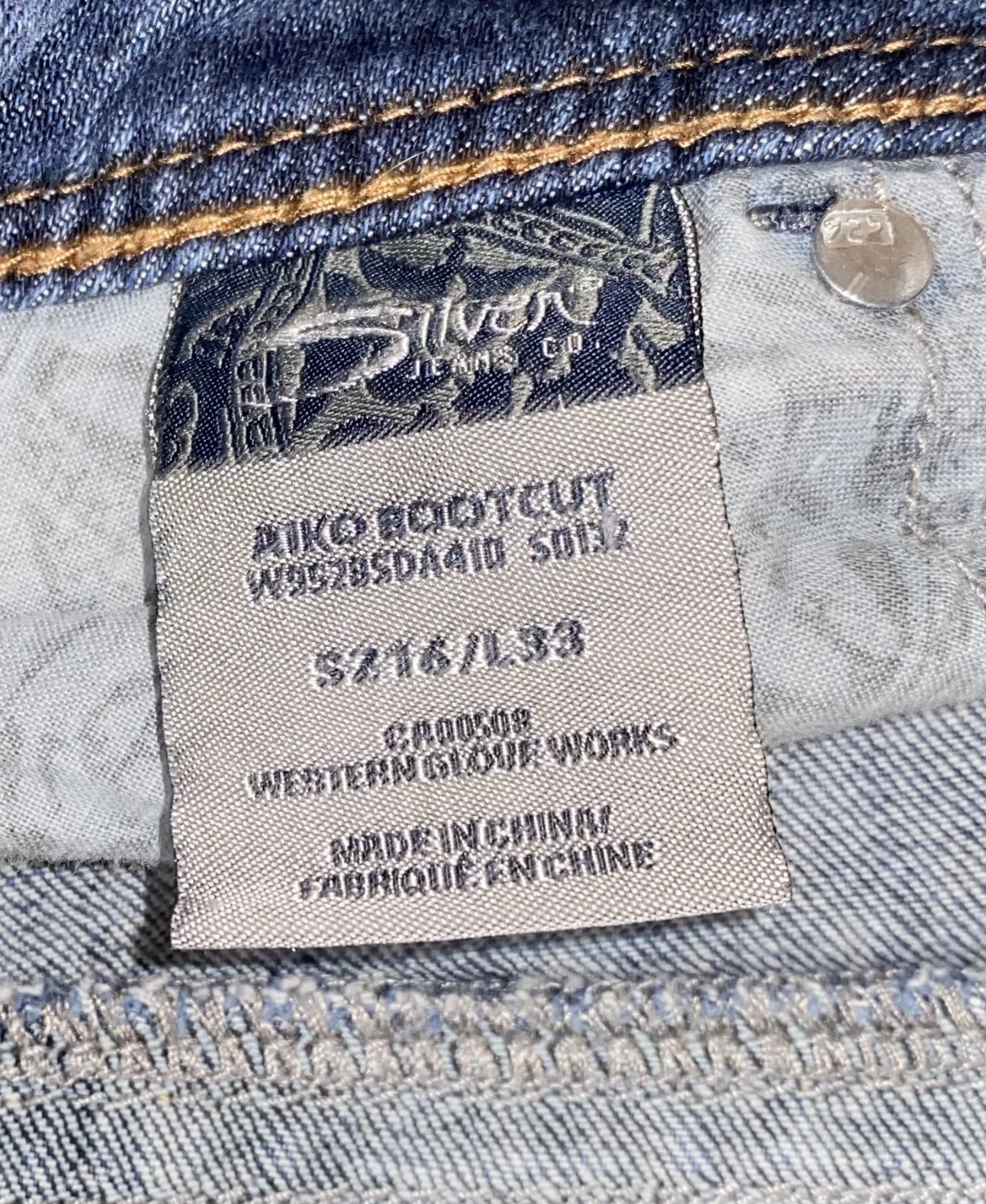 Silver Jeans Suki Mid-Rise Bootcut Jeans Women’s Size 16/33L Blue Denim Stretch