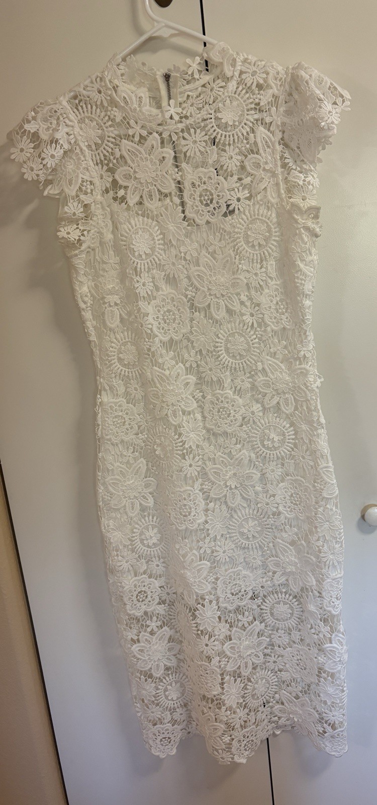 PETAL & PUP BECCA WHITE LACE OVER SLIP MIDI DRESS HIGH NECKLINE CAP SLEEVE SZ L