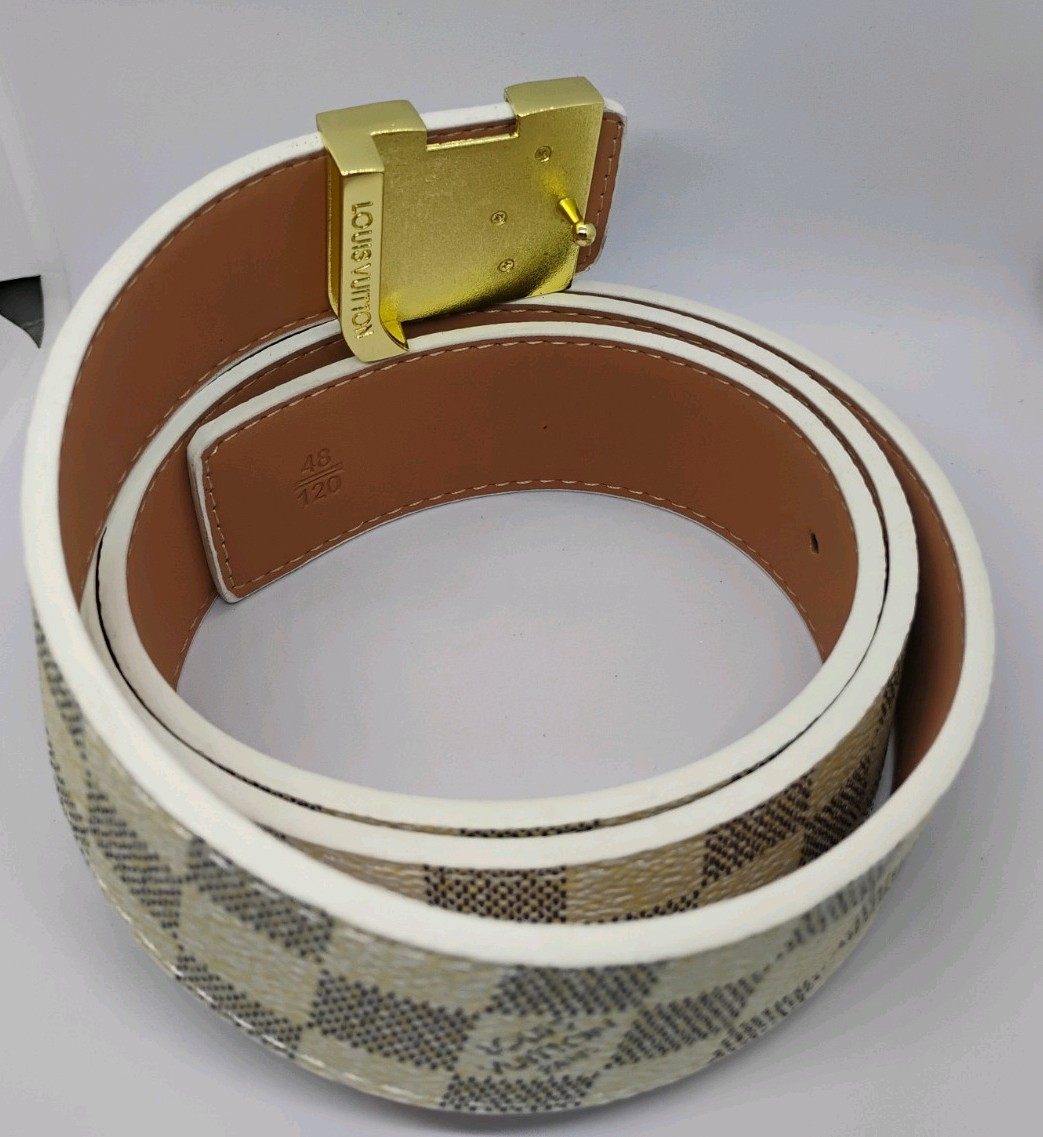 Louis Vuitton Men’s white gold Buckle 120cm Size 32-36 waist