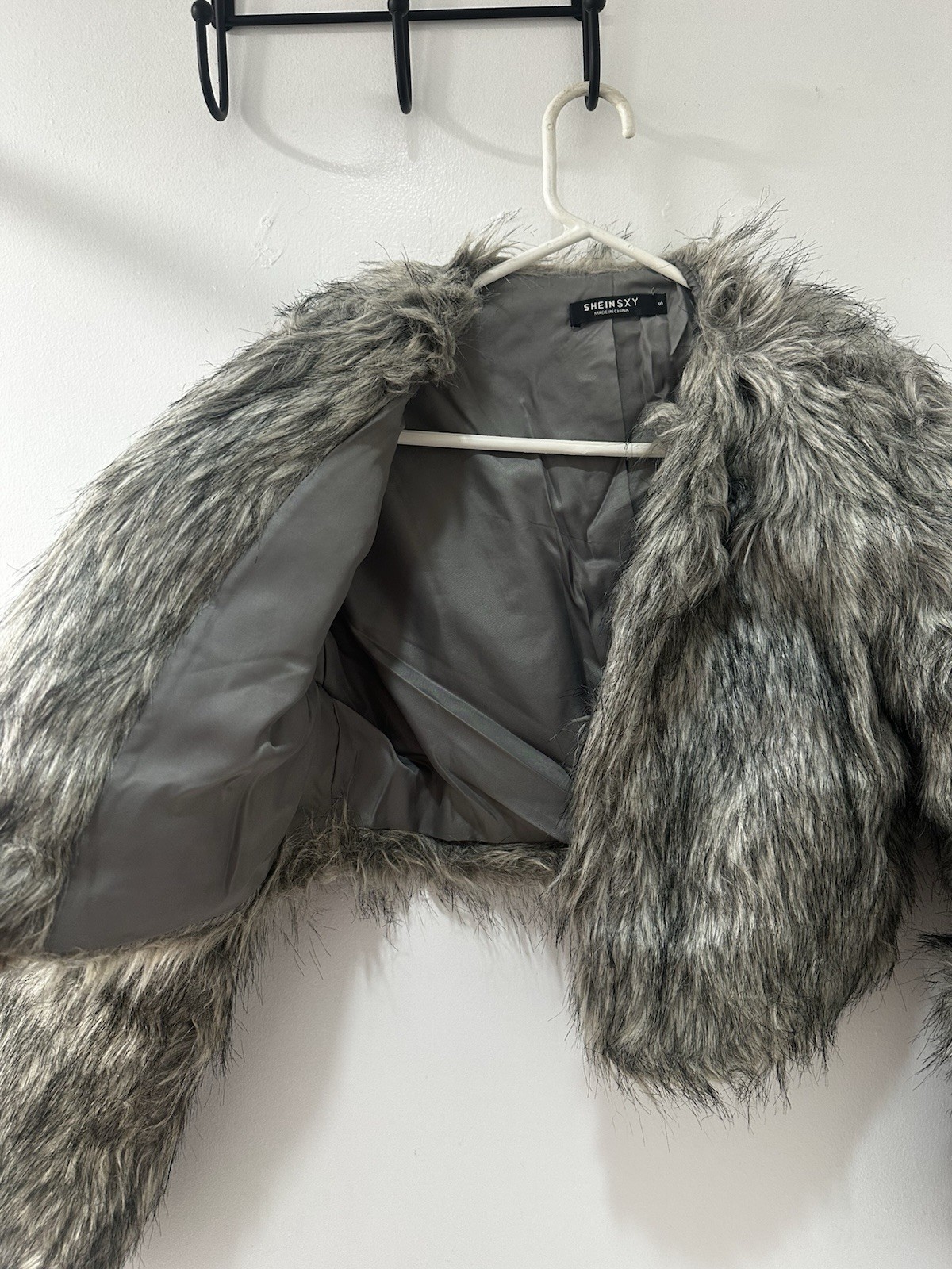 SHEIN SXY Women’s Gray Faux Fur Open Front Lined Cropped Bolero Jacket S
