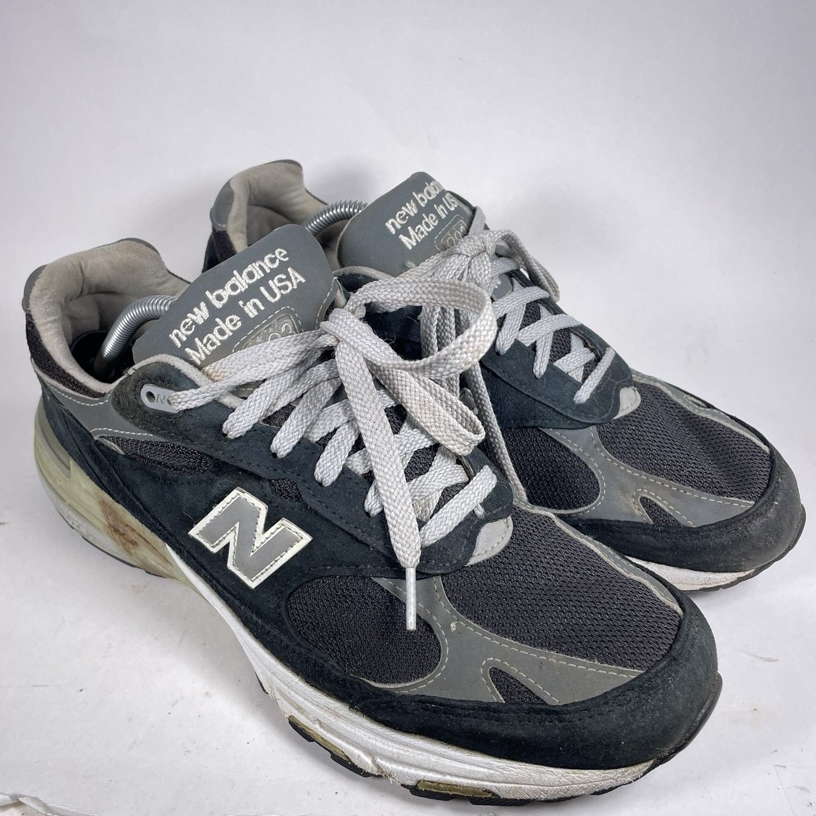 Size 11 – New Balance Men’s Made in USA Core Black/White MR993BK Running Shoes