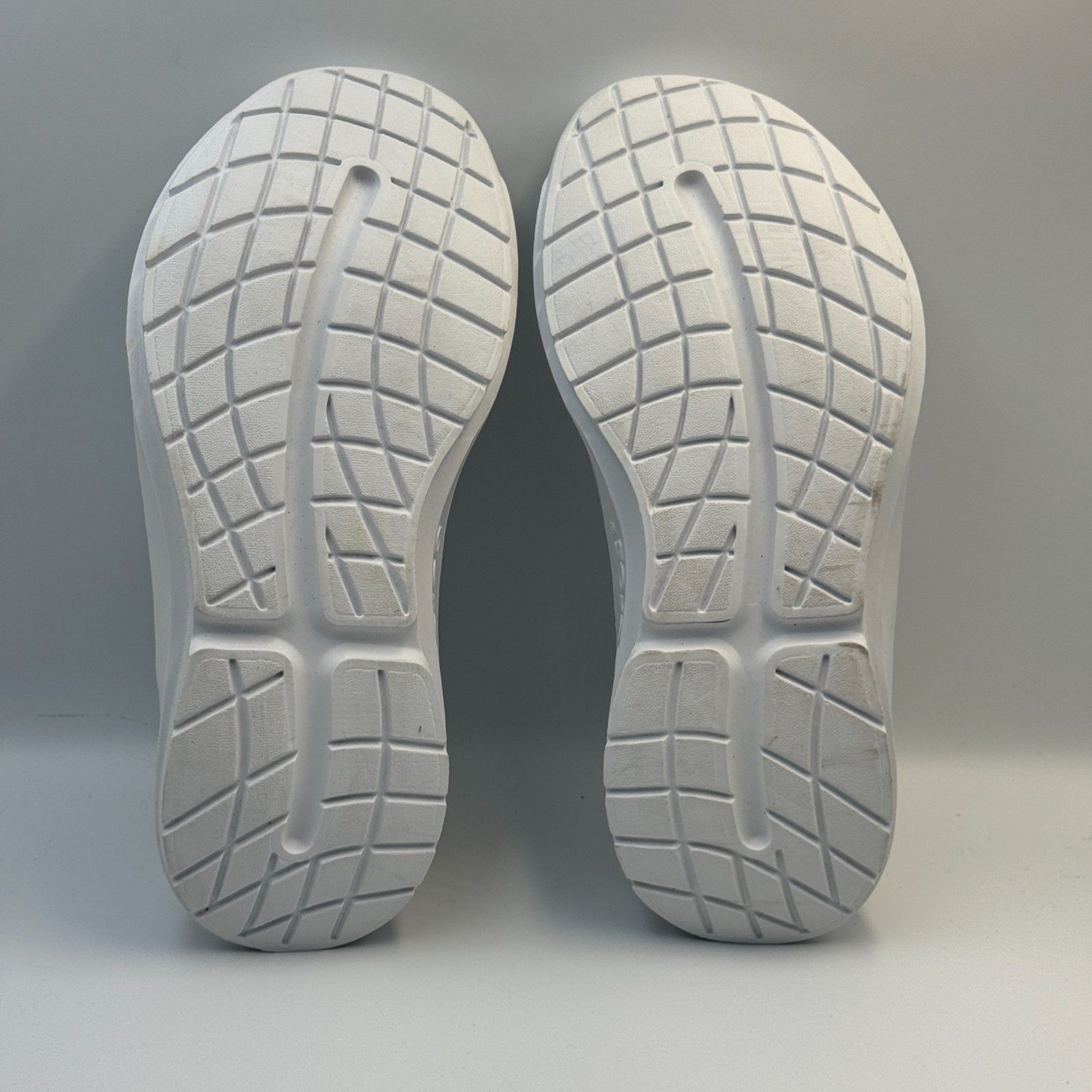 Oofos Oomy Stride Mens Size 9 Chalk White Running Walking Shoes Sneakers