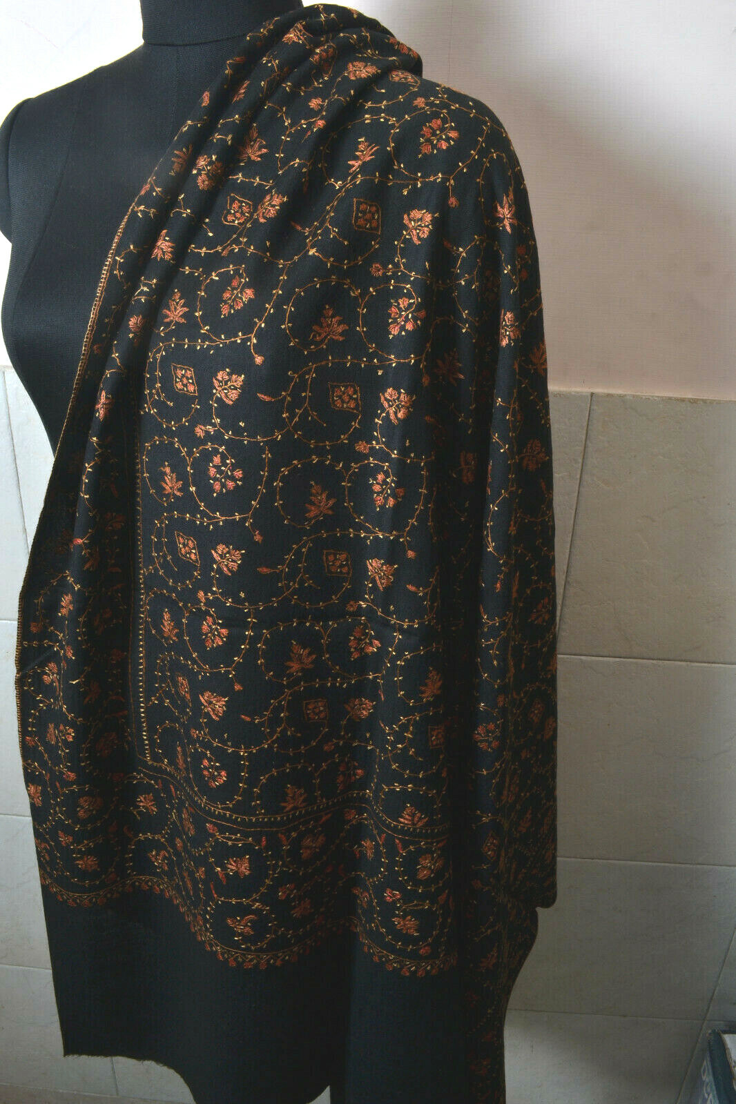 BLACK KASHMIRI WAVE EMBROIDERY JAAL – 100% CASHMERE PASHMINA SHAWL ~ 16 DESIGNS