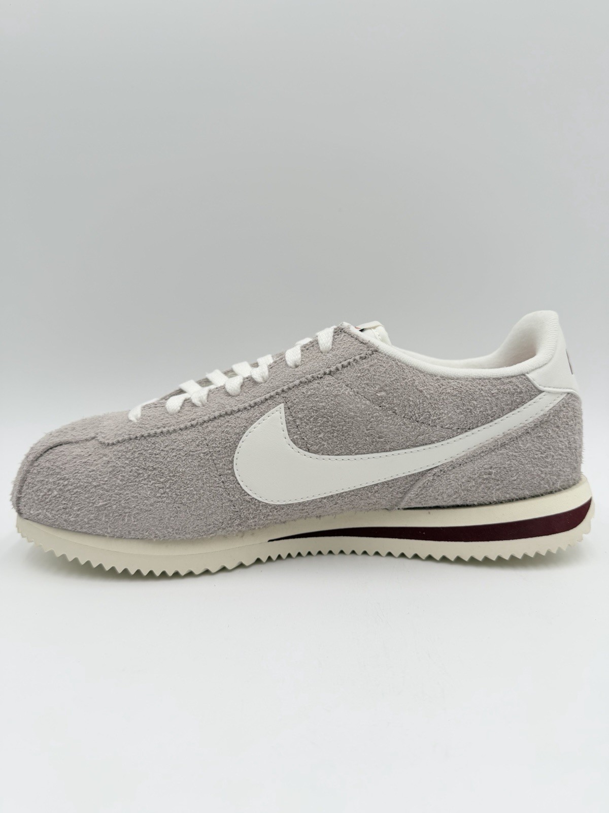 Nike Men’s Cortez SE Size 9 Grey Sail Suede |HF3142-001|