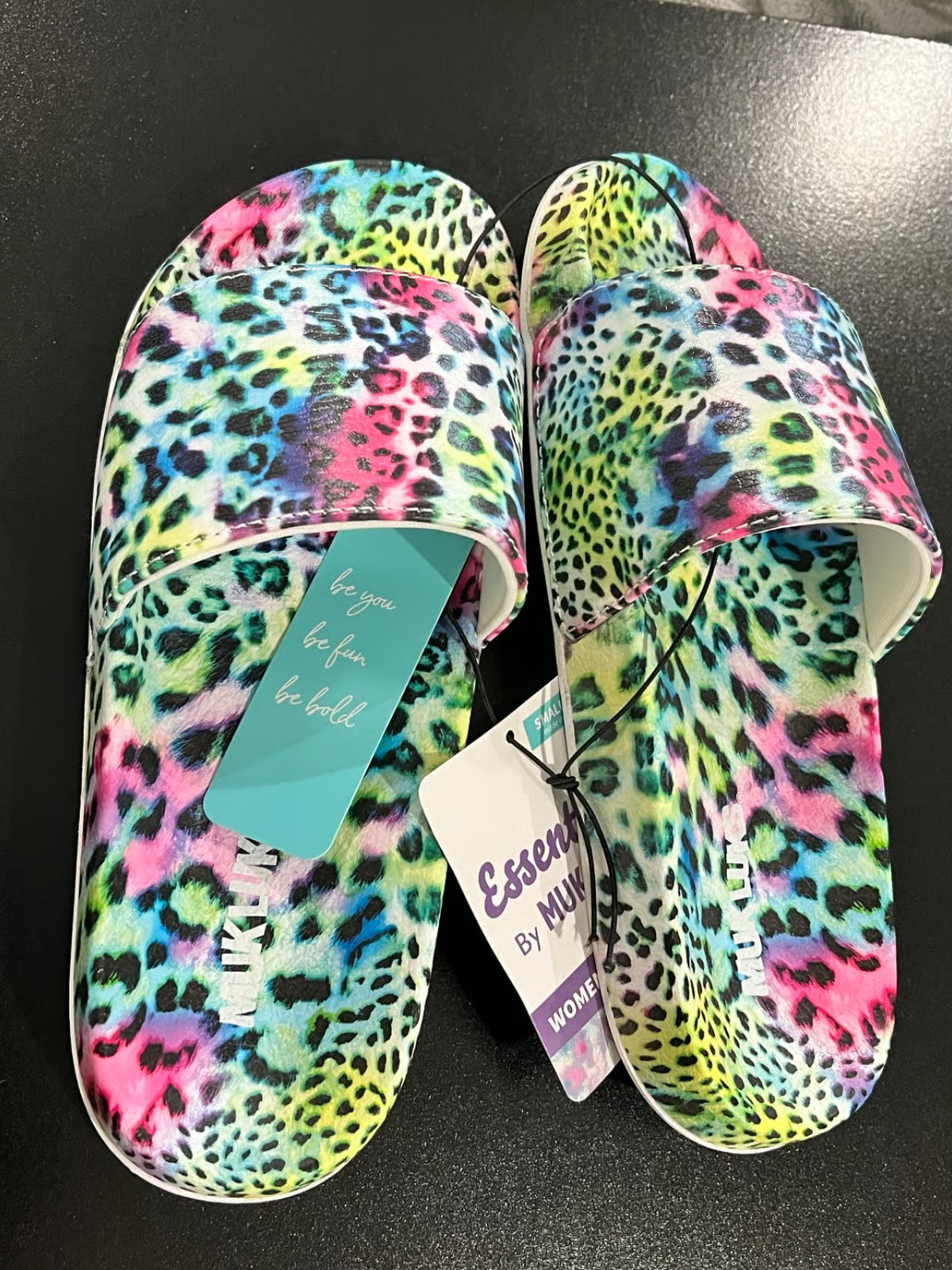 Muk-LukS Slide Neon Leopard Print