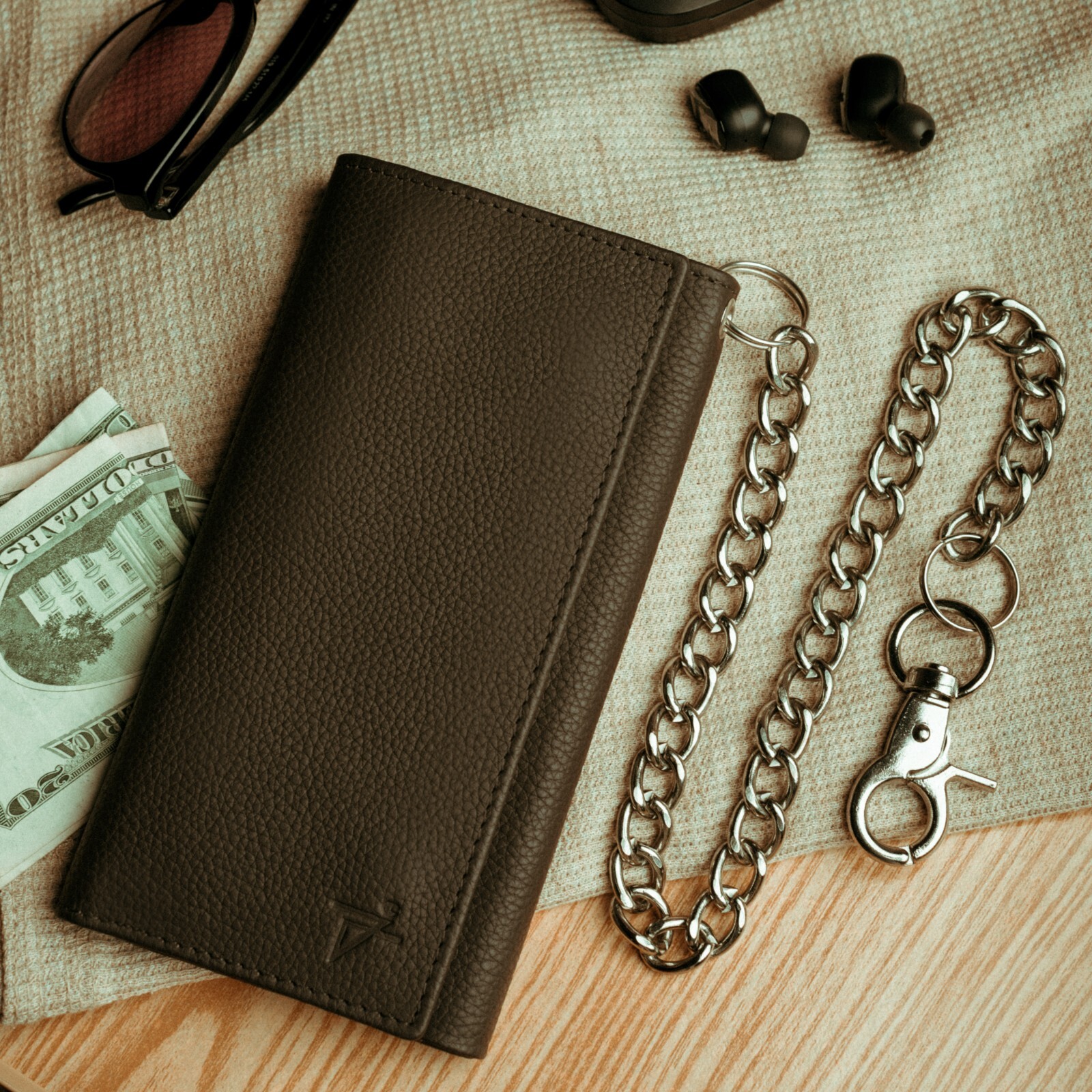 RFID Blocking Leather Trifold Chain Wallet for Men with Snap Tall Biker Trucker