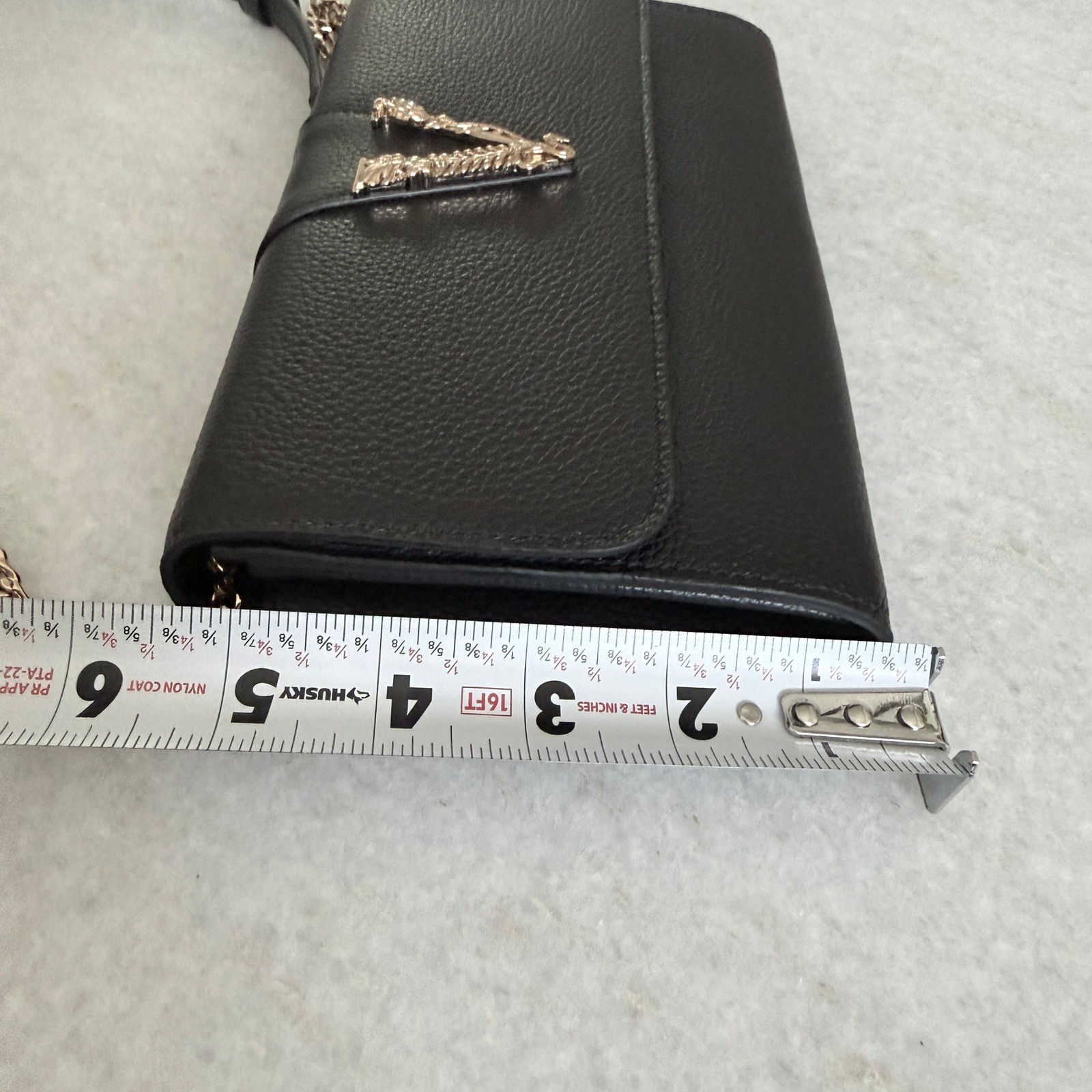 Versace Virtus Wallet on Chain Black Vitello Leather Bag 1006264 Nero-Oro