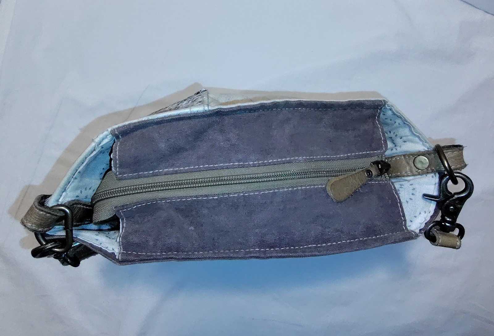 Myra Bag Shoulder/ Crossbody