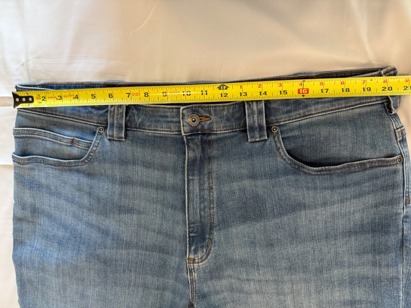 Duluth Trading Ballroom Double Flex Relaxed Fit Jeans – 40 x 30 NWOT