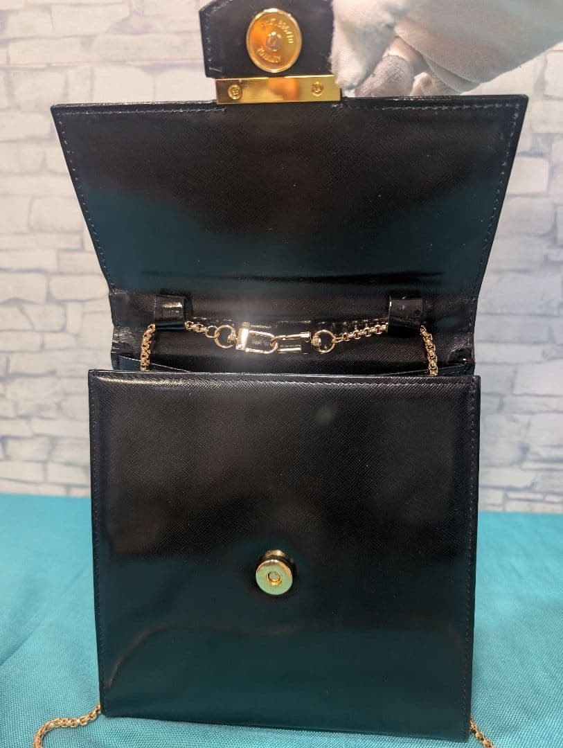 Yves Saint Laurent YSL Black Leather Crossbody Bag 8×8.3×2.8in Used