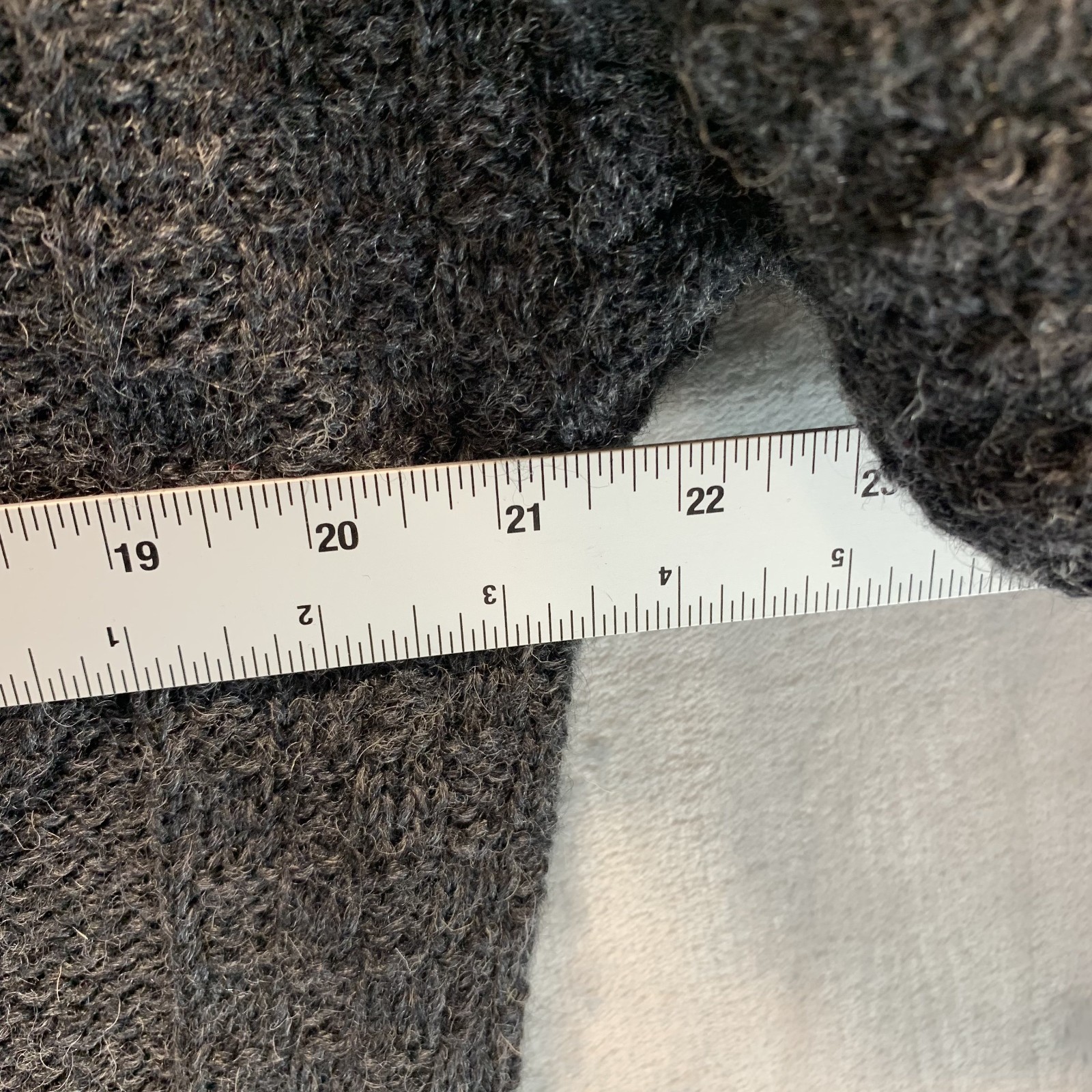 Aran Crafts Men’s Sweater Fisherman Cable Knit Gray XL 100% Wool Ireland Crew