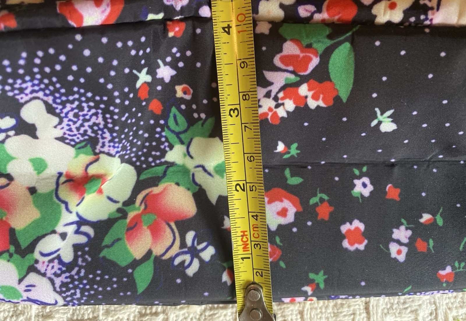 RUIMOTI Nylon FlORAL Crossbody Shoulder Bag Purse Very Roomy Pockets 13” x 6.75