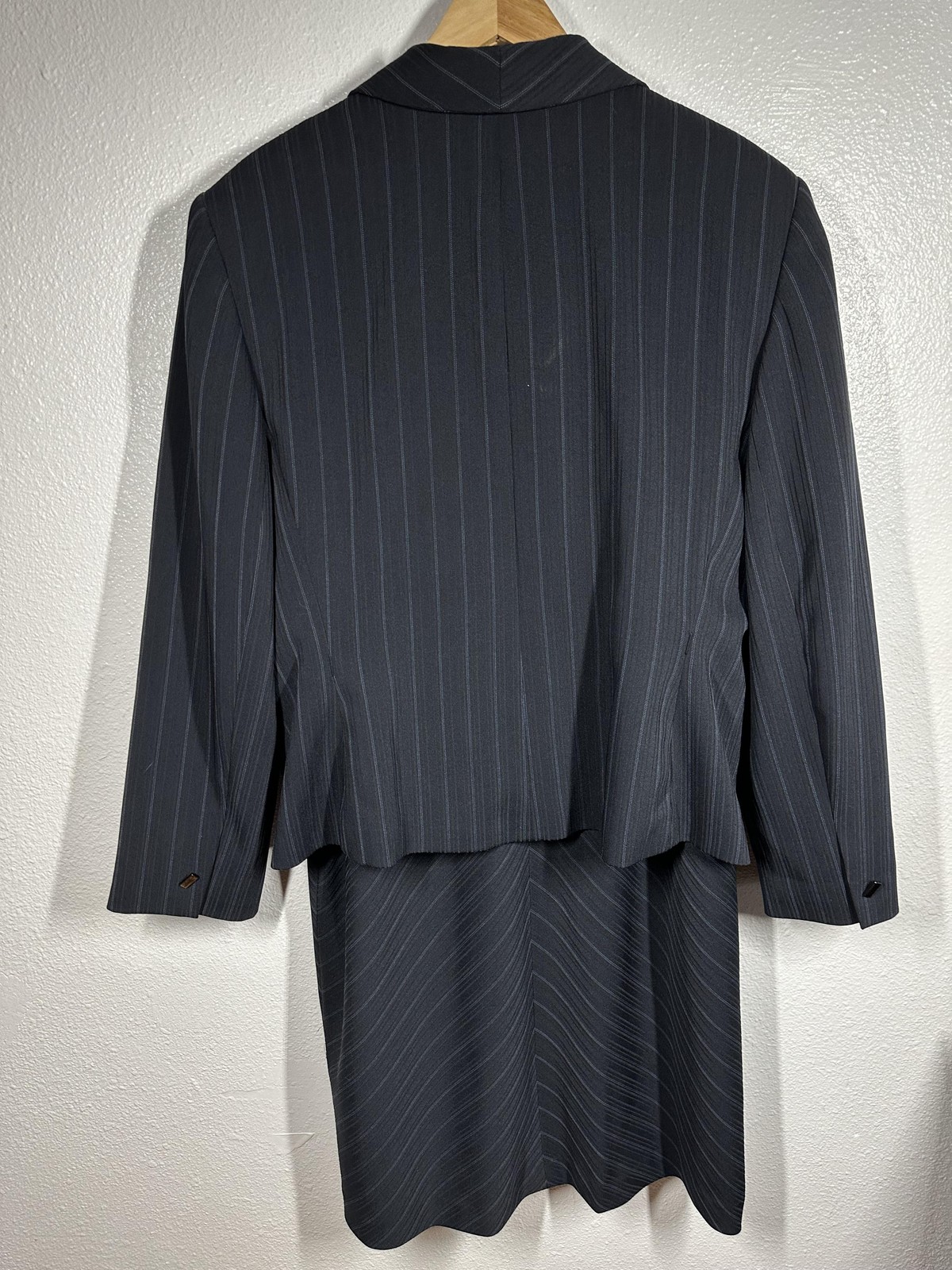 Sag Harbor Skirt Suit Set Womens 18 Charcoal Pinstripe Blazer Pencil Career